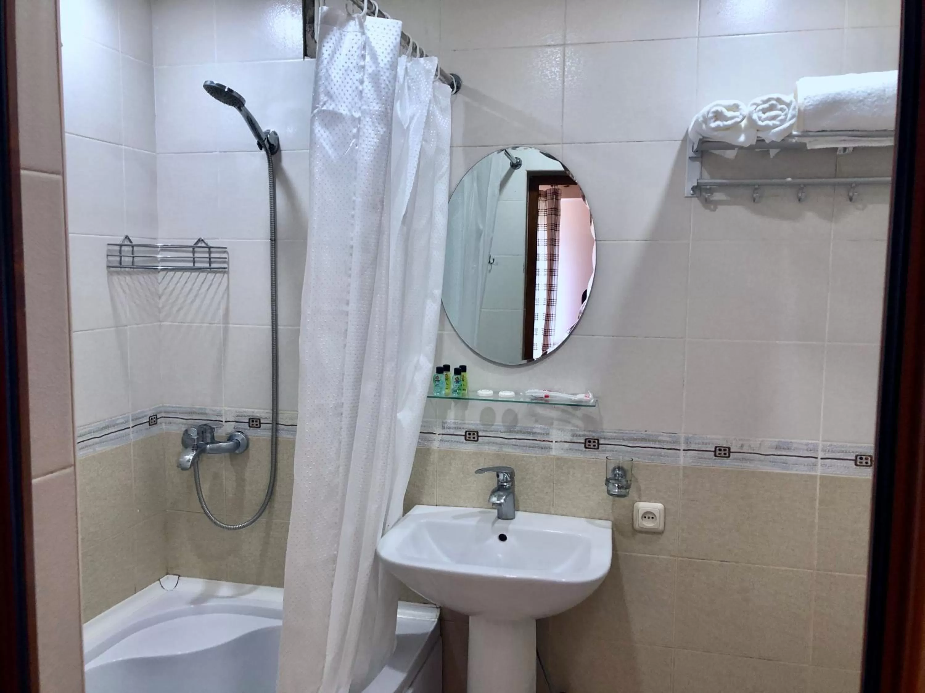 Shower, Bathroom in Dil Hill by Sam