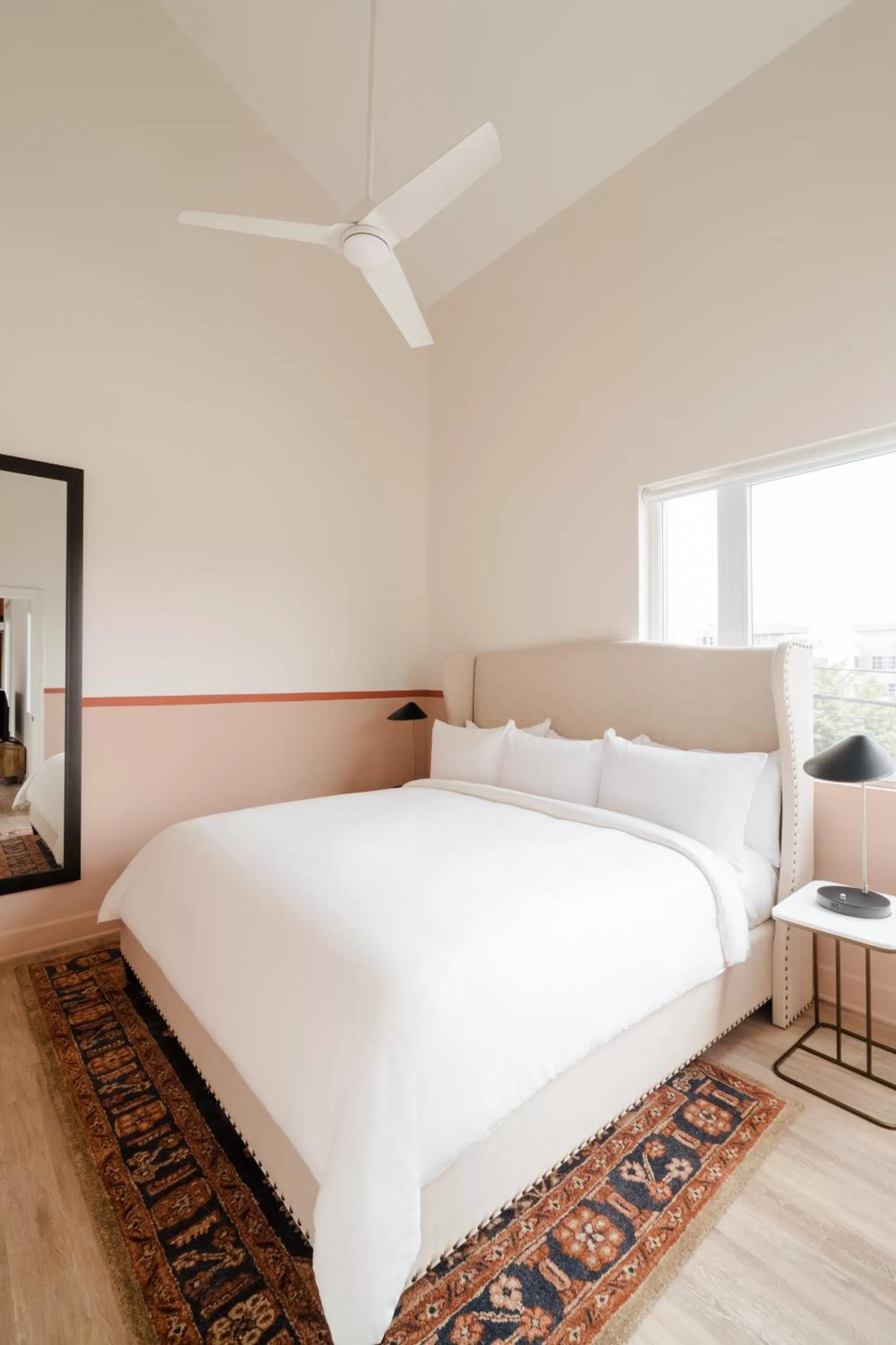 Bed in Sonder The Verse