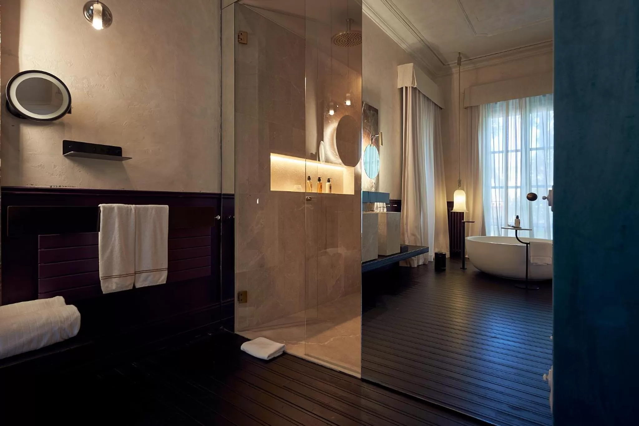 Bathroom, Bed in Can Bordoy Grand House Hotel GL Preferred Hotel