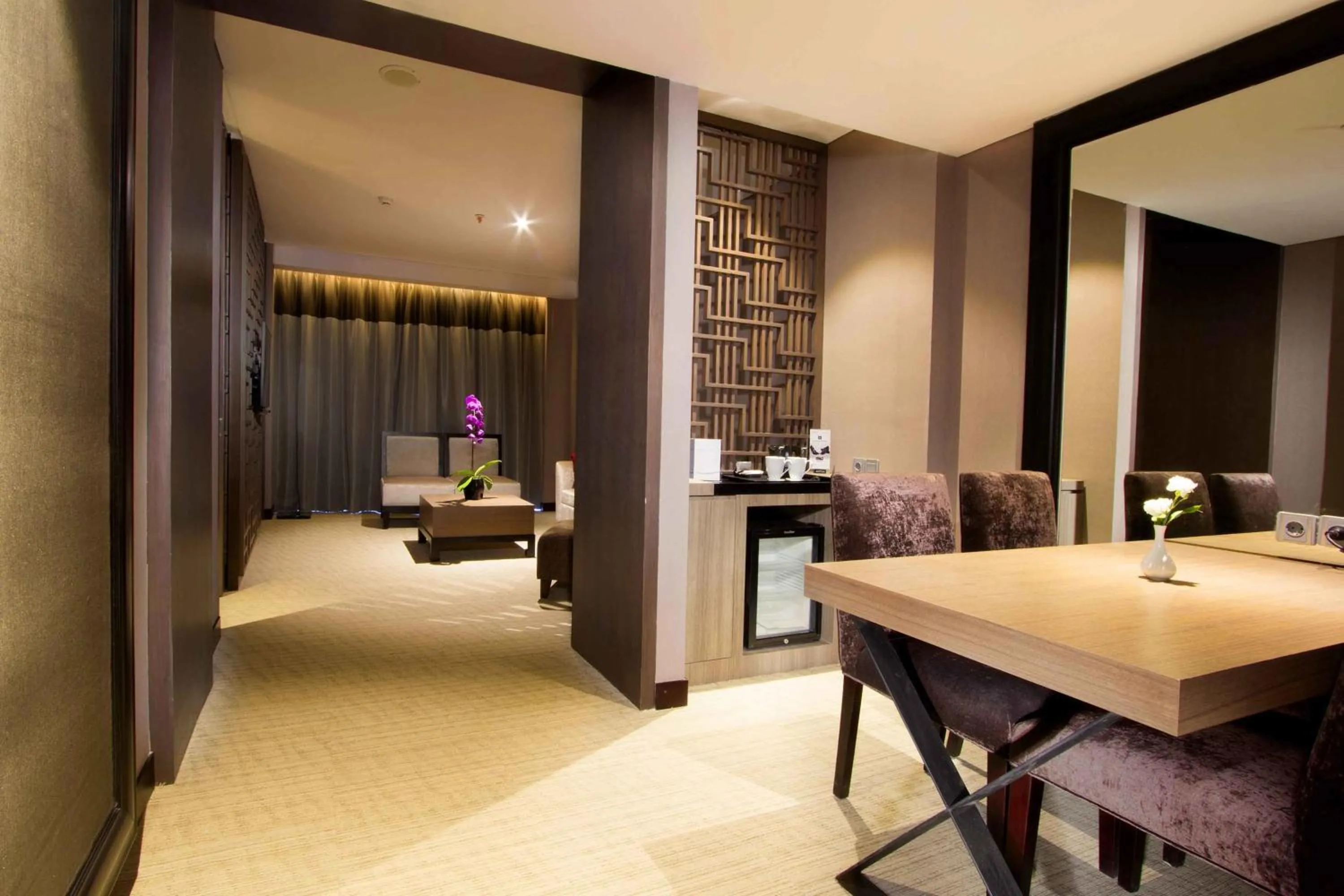 Living room, Bed in Aston Priority Simatupang Hotel and Conference Center