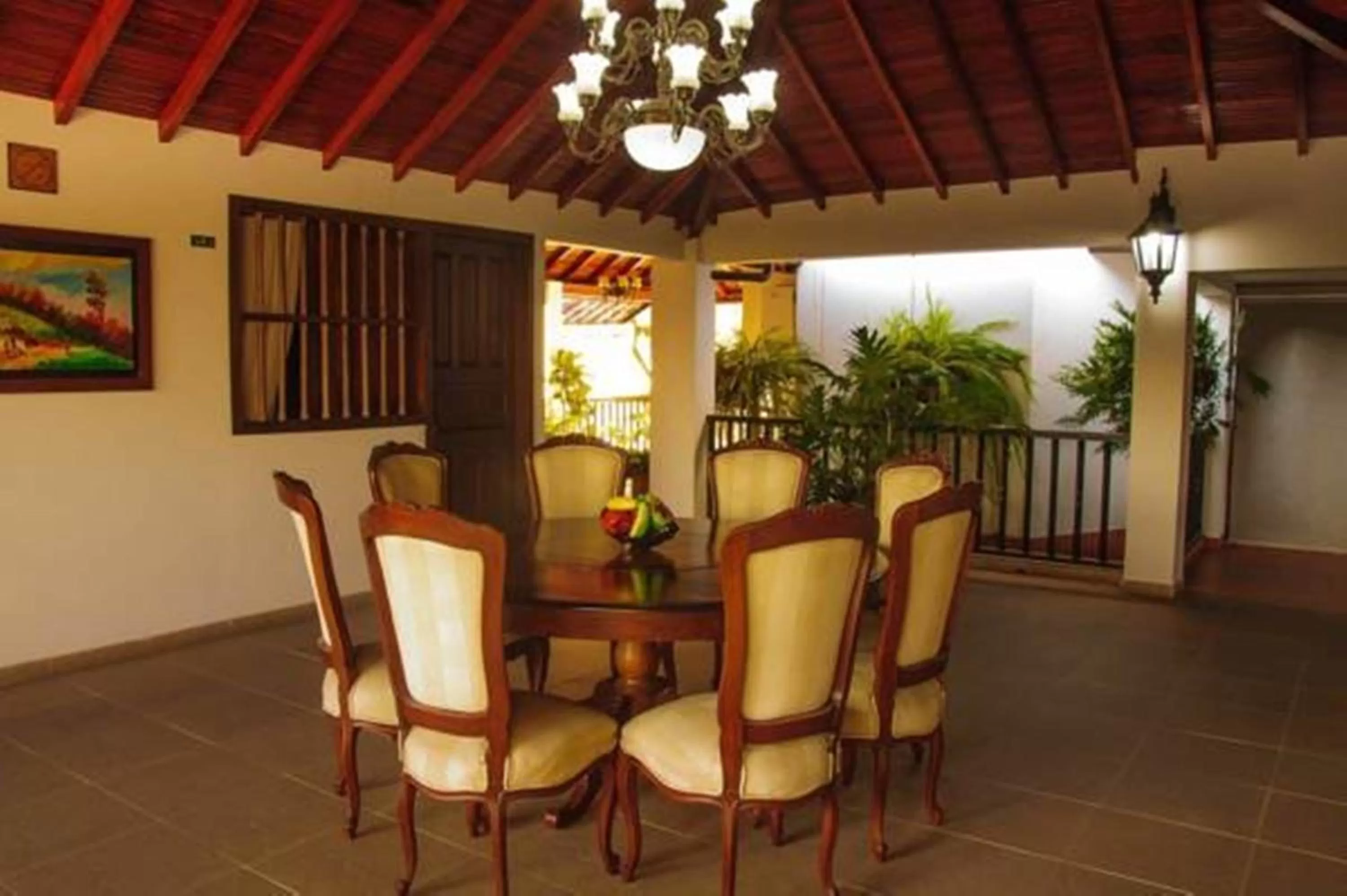 Seating area, Dining Area in Hotel Las Nieves