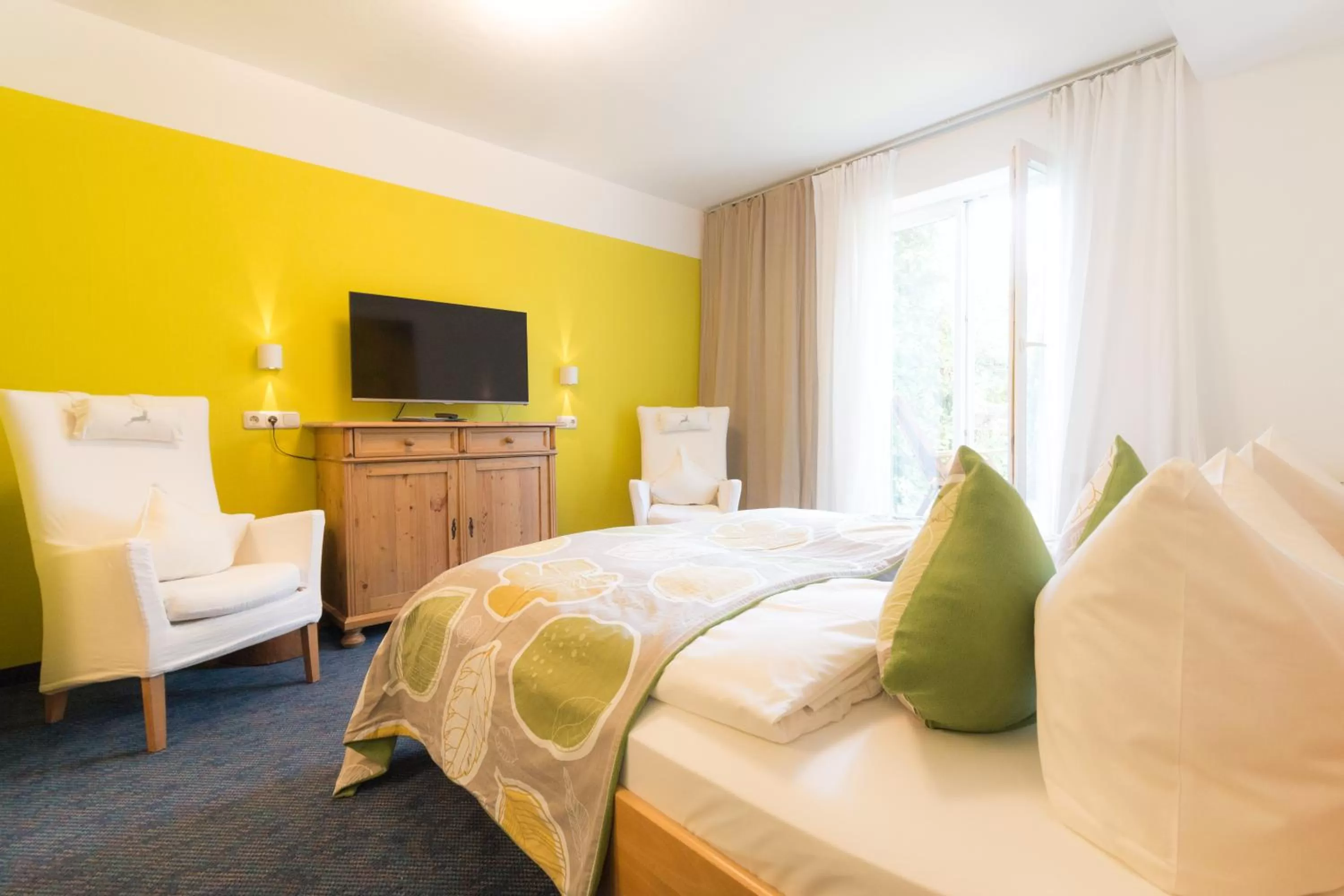 Photo of the whole room, Bed in Romantik Hotel Hirschen