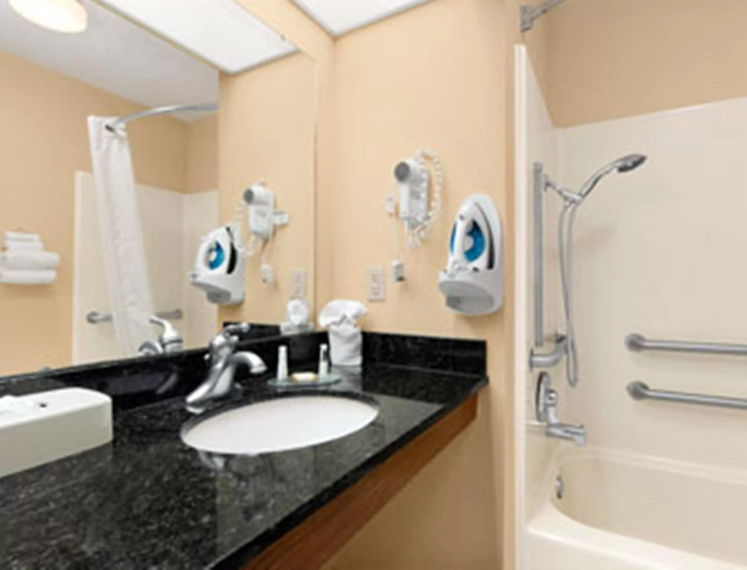 Bathroom in Baymont by Wyndham Sanford