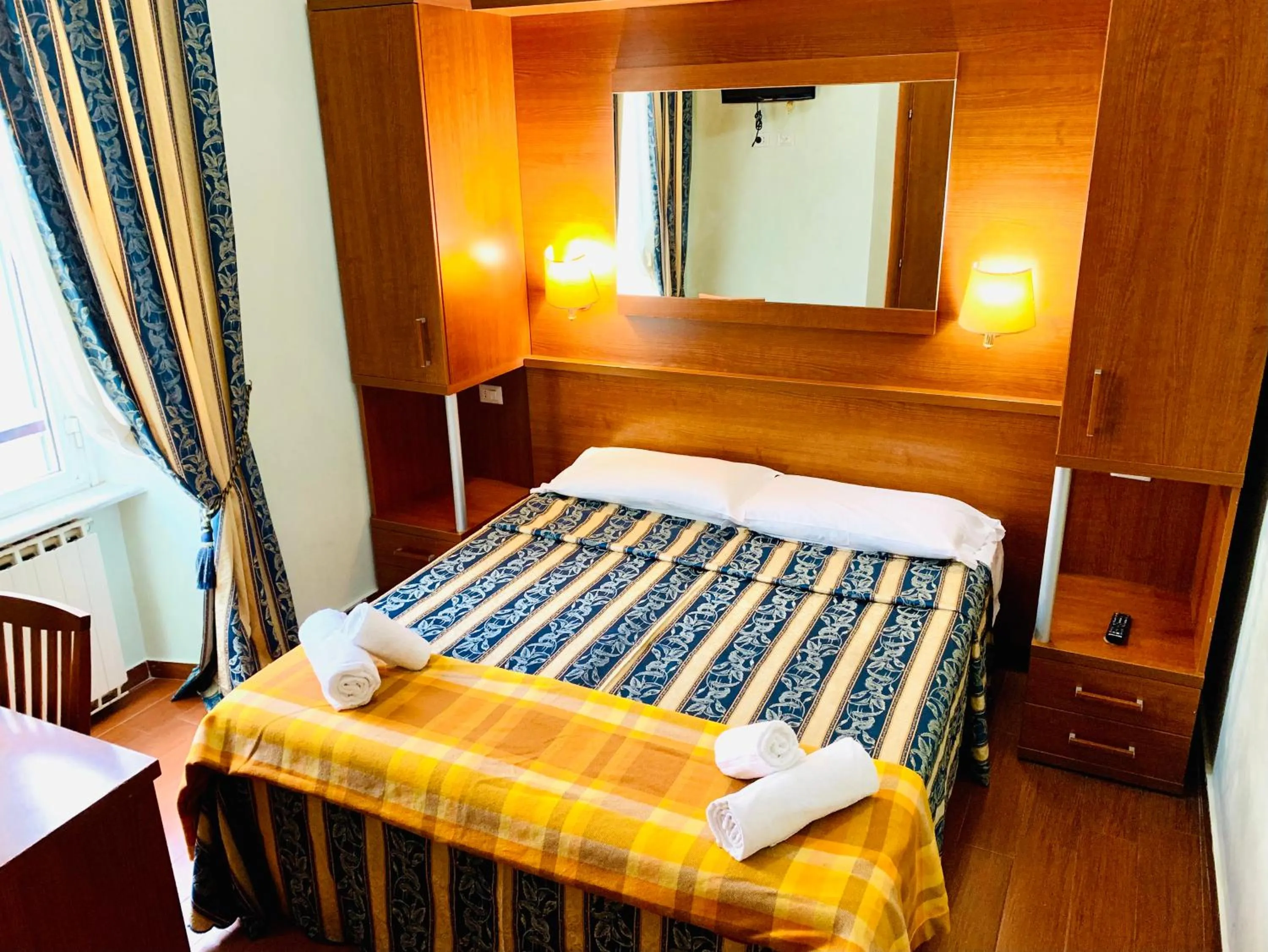 Bed in Toffa Place In Rome