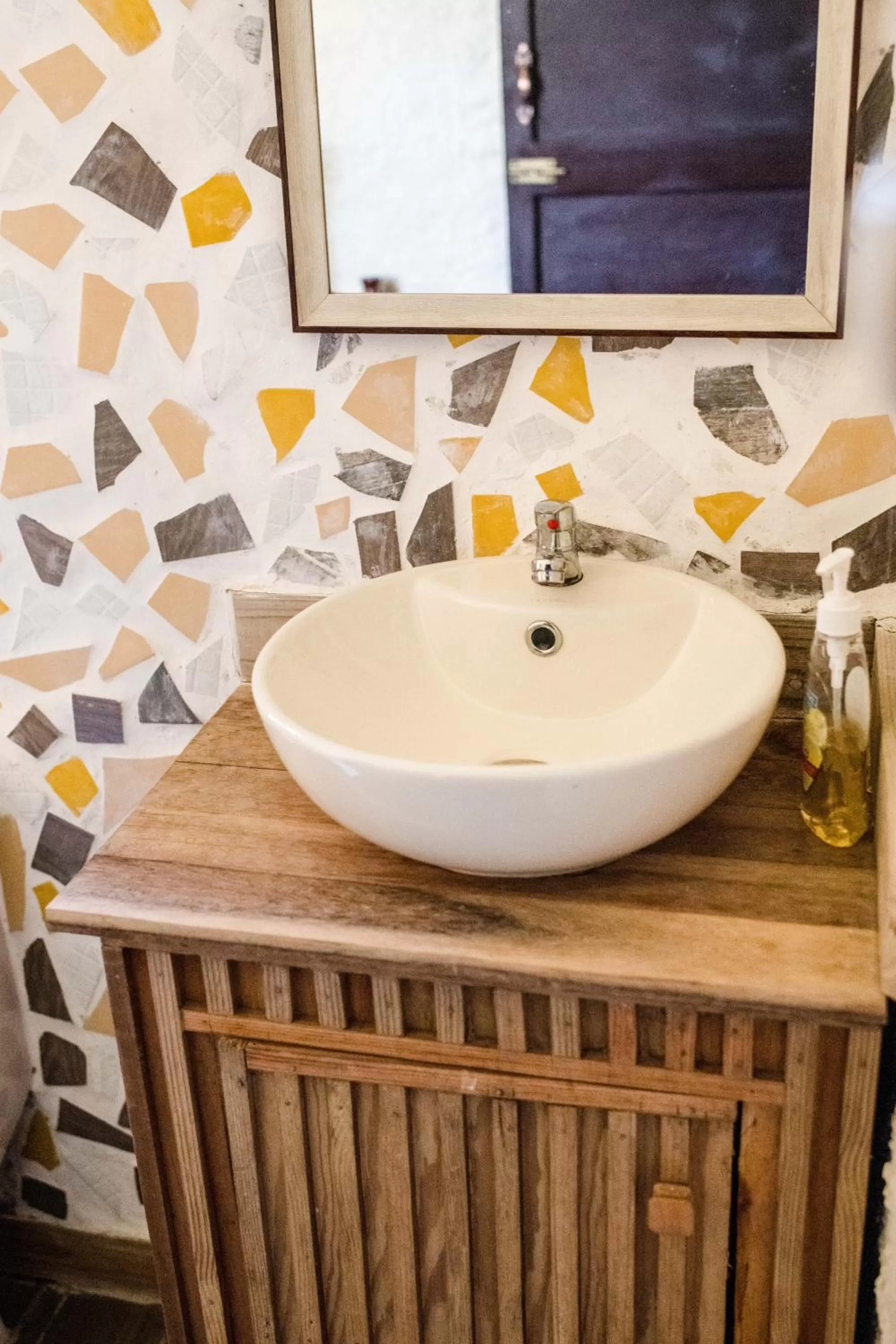 Bathroom in Pine Ridge Lodge