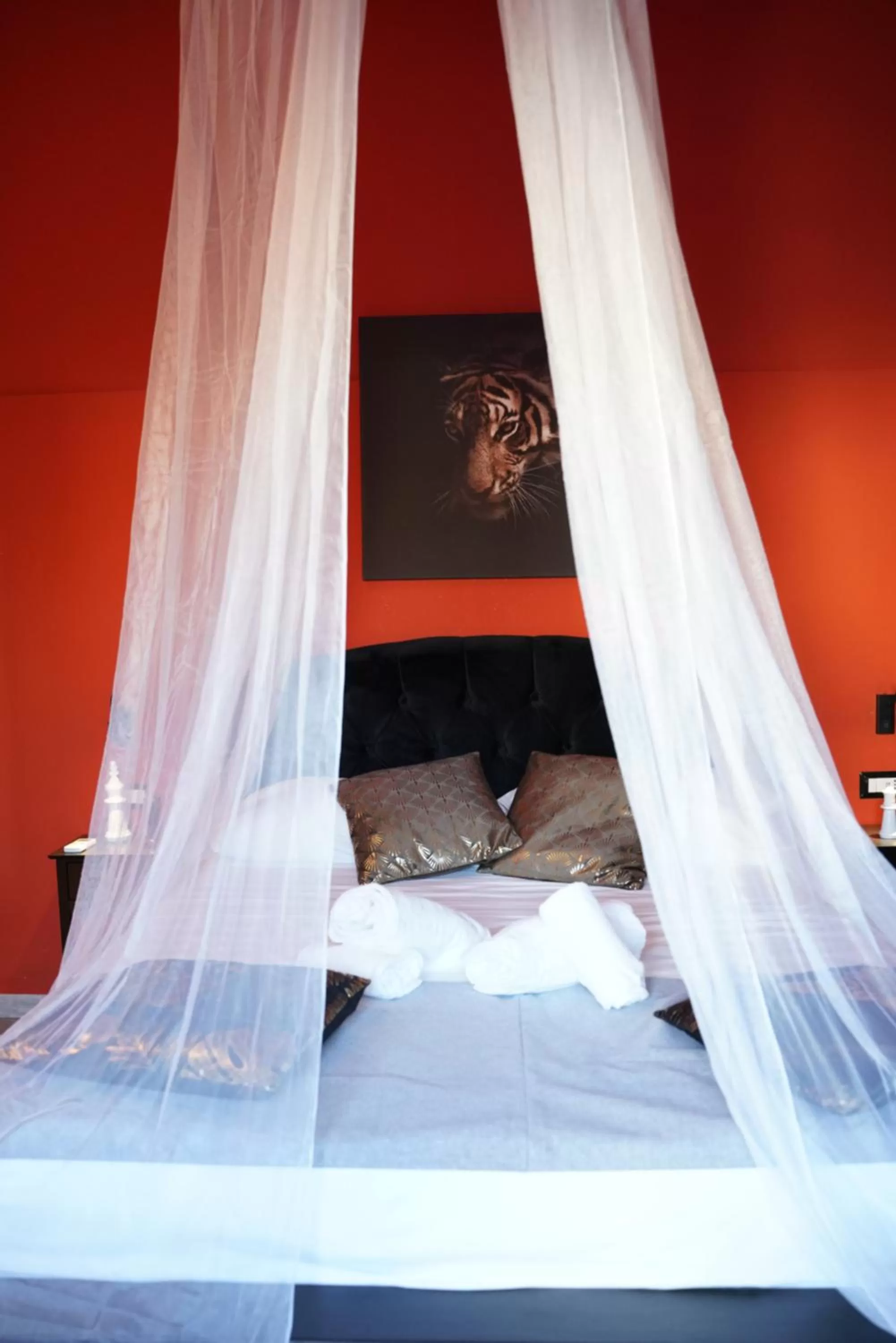 Bed in Airport suite