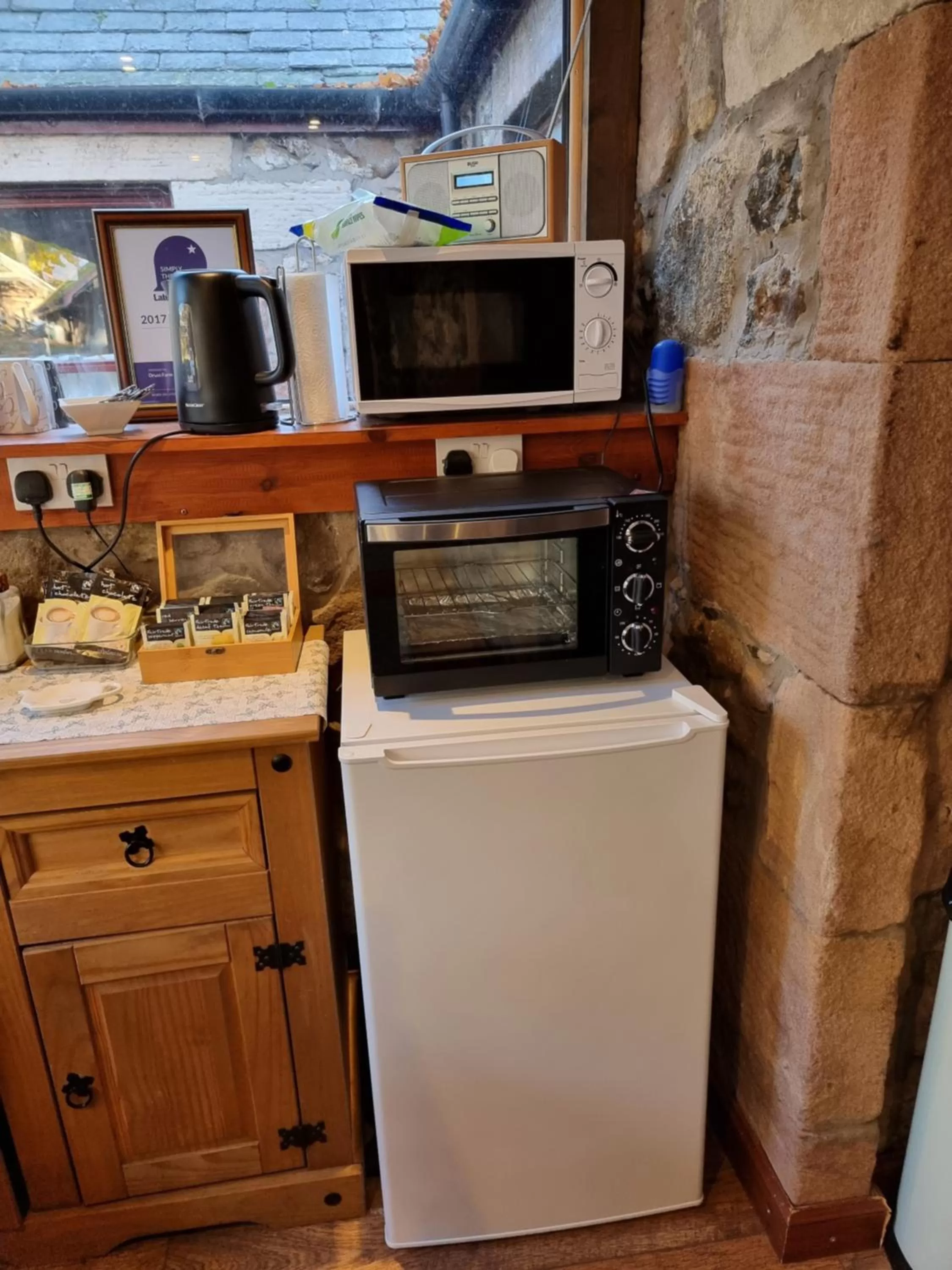 Communal kitchen in B&B Drum Farm
