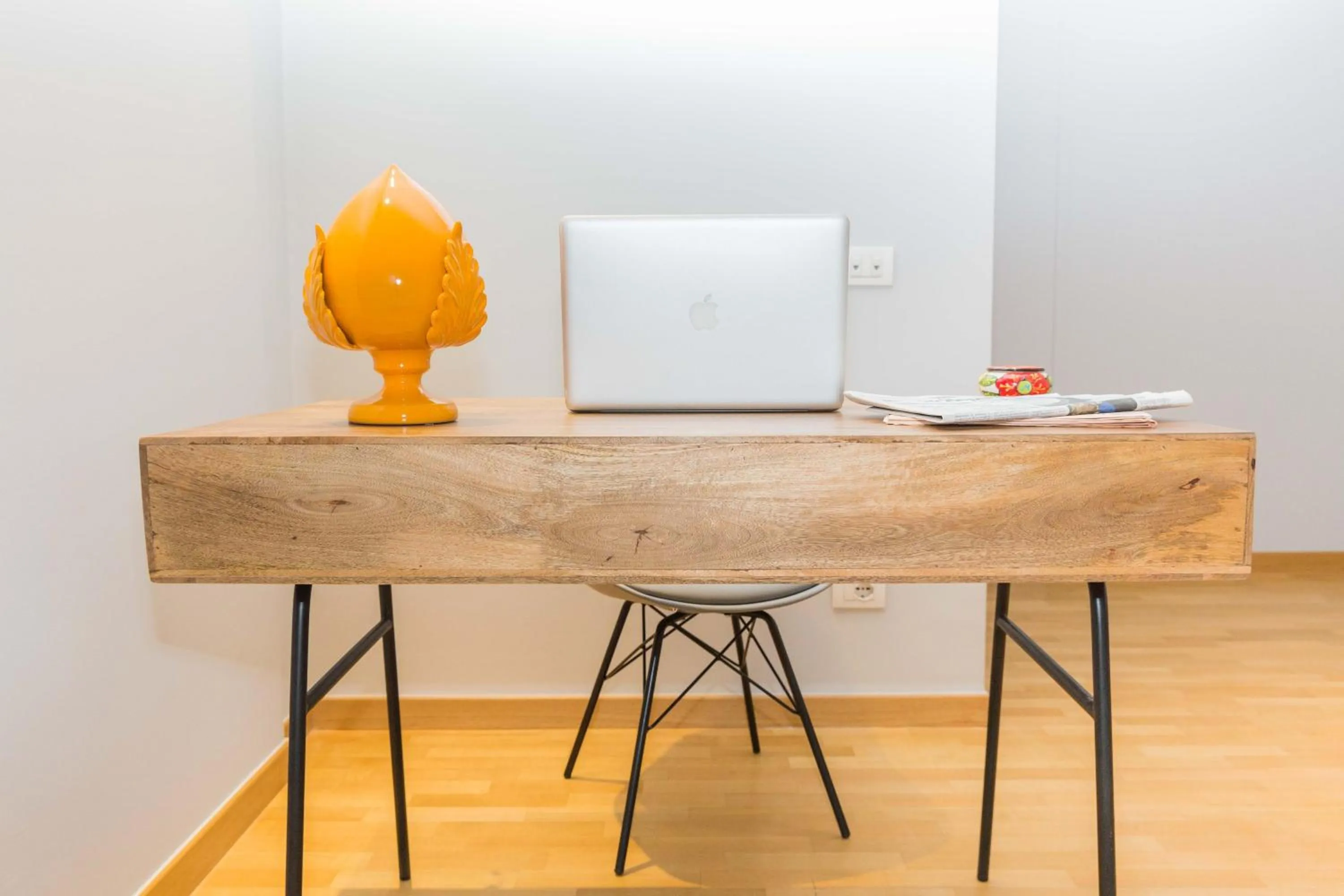 Communal lounge/ TV room in 200 ROOMS & TERRACE