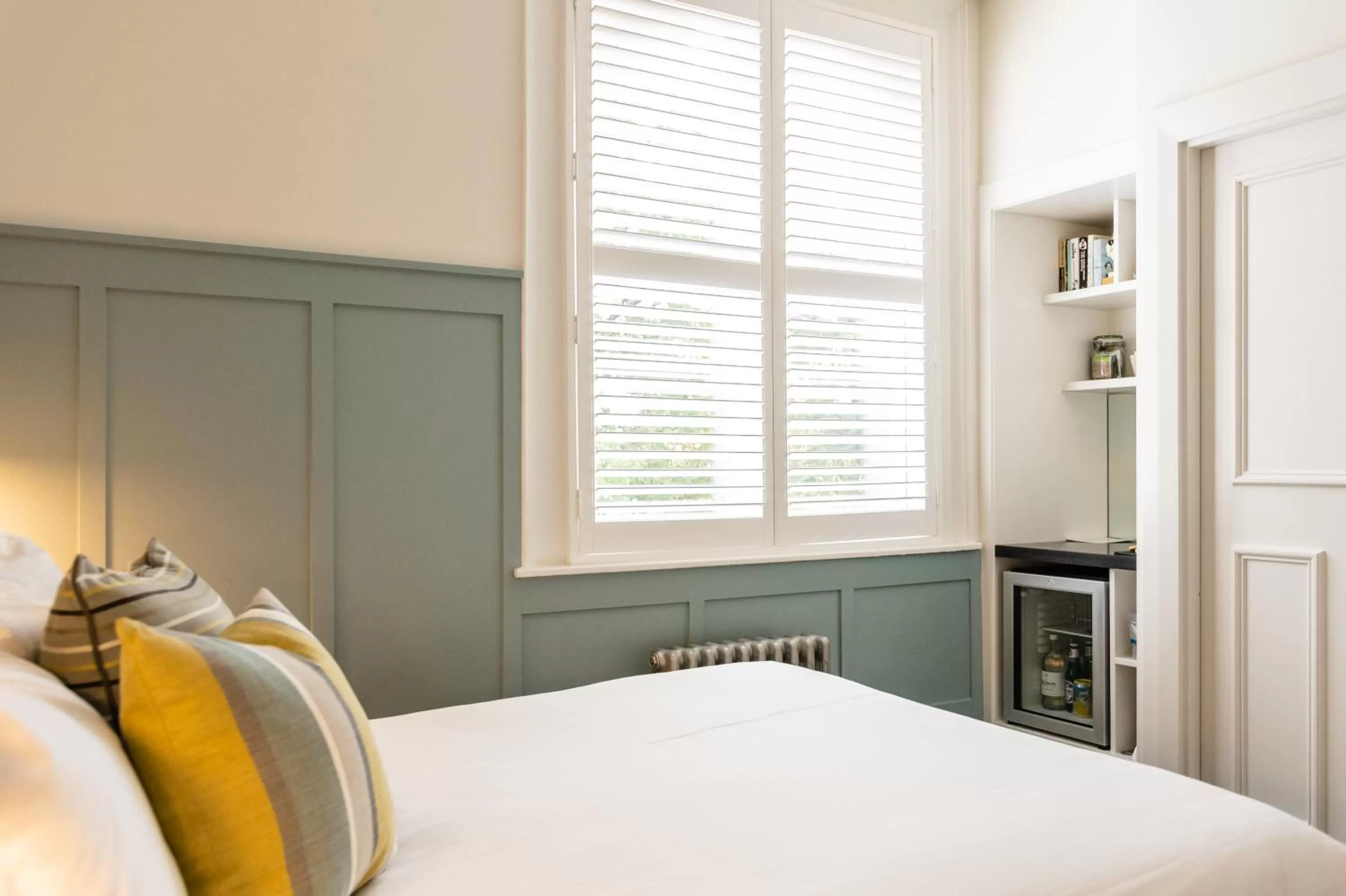 Bedroom, Bed in Didsbury House Hotel