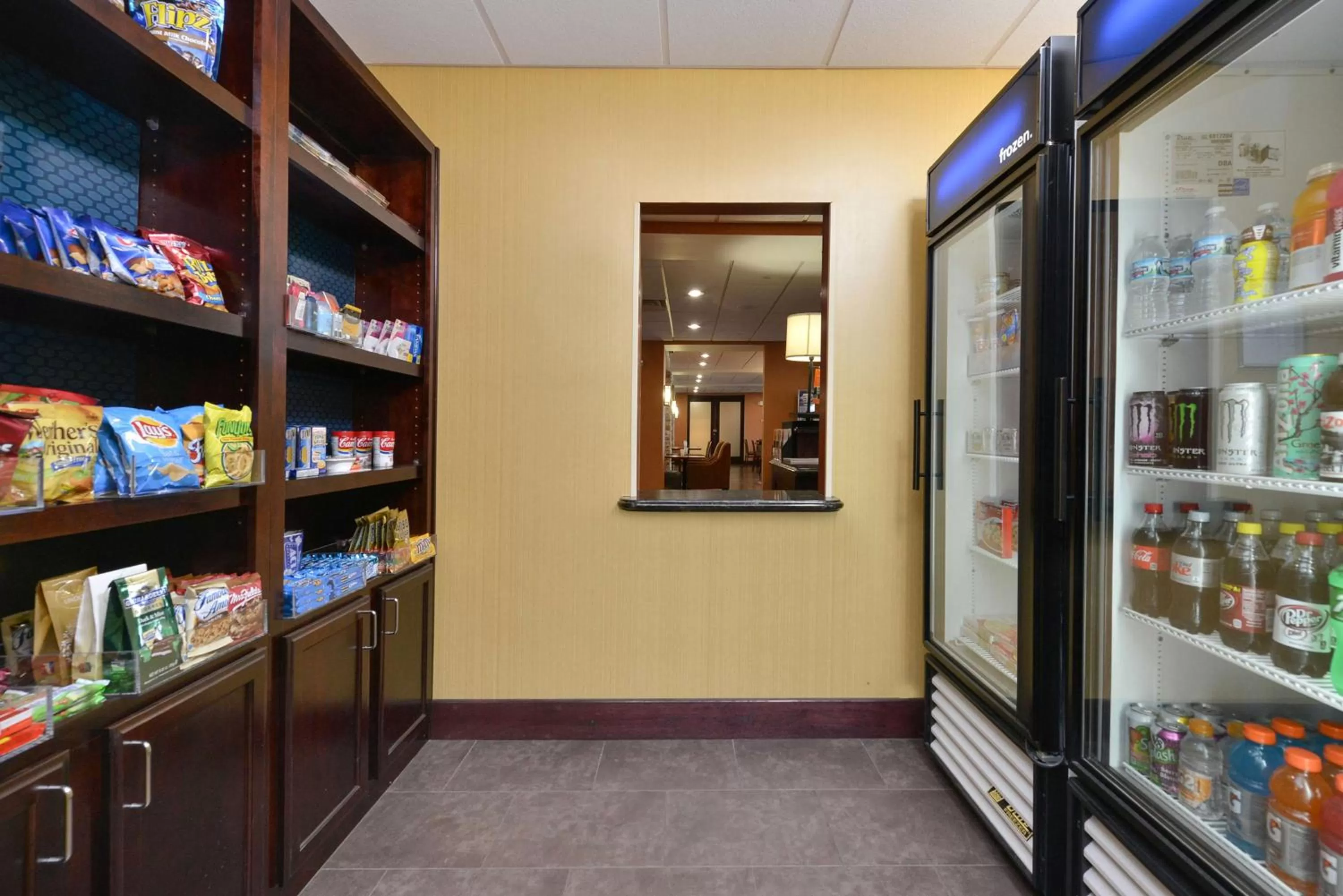 Restaurant/places to eat in Hampton Inn Muscatine