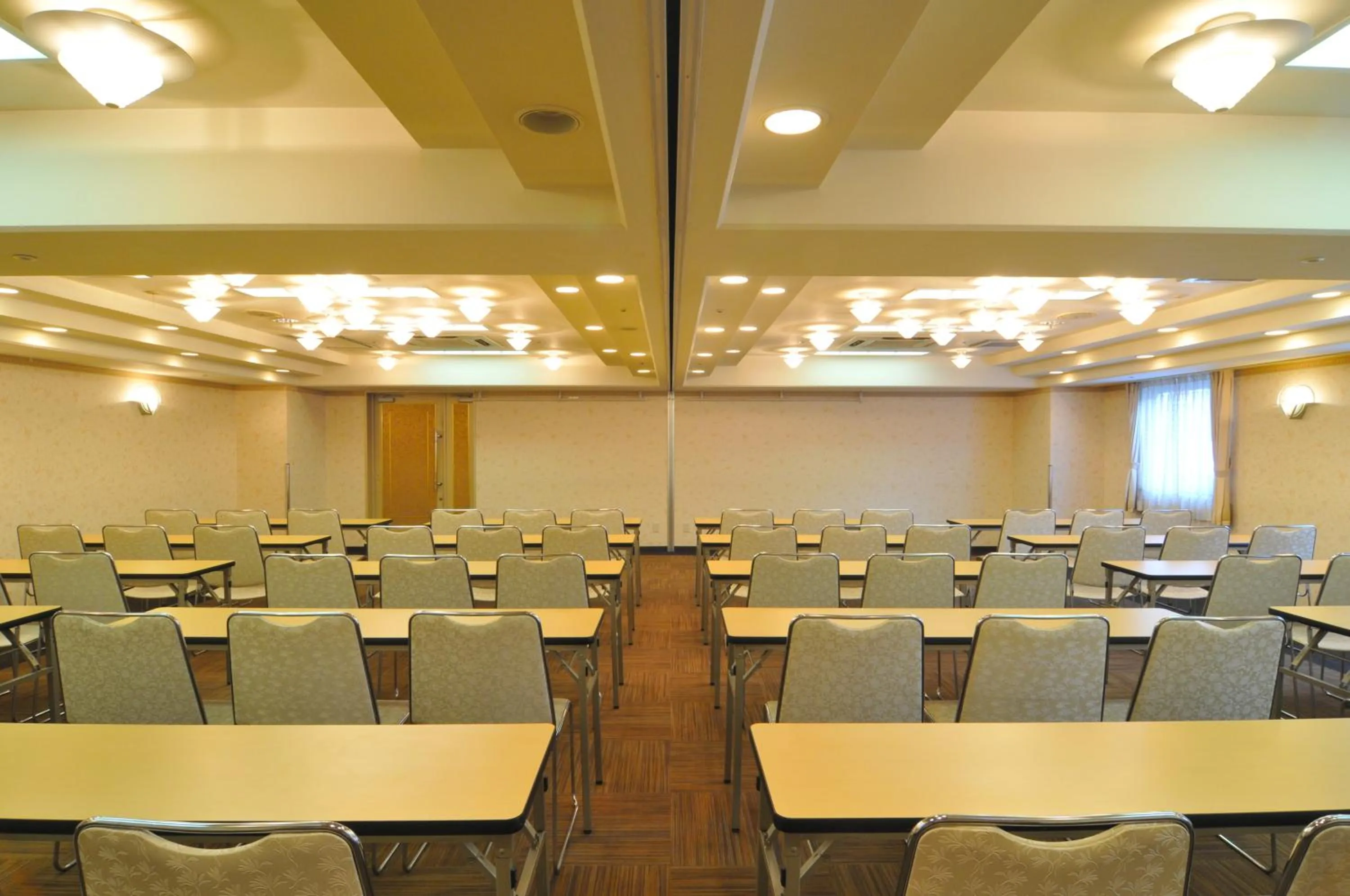 Business facilities in Hotel Listel Shinjuku