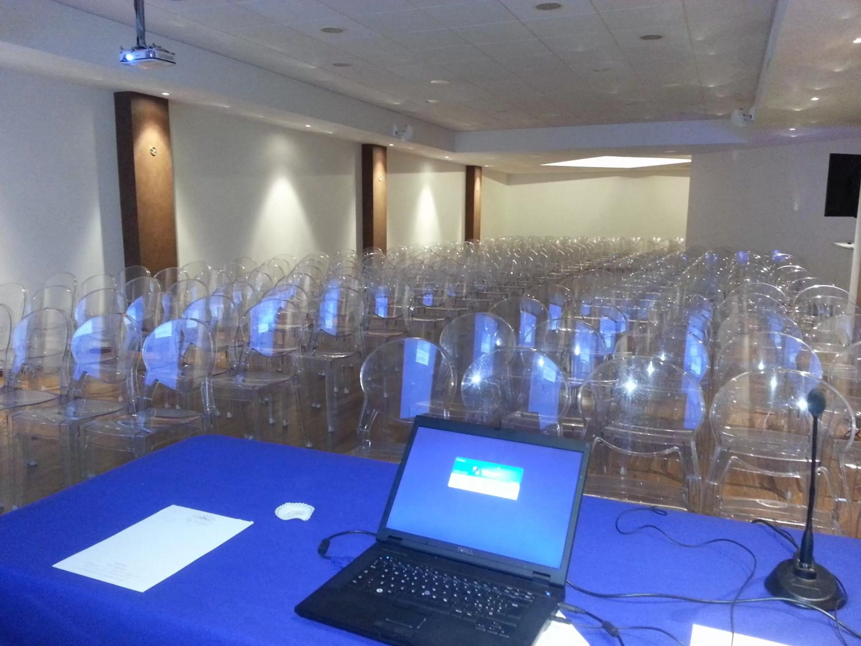 Business facilities in Hotel Villa Michelangelo