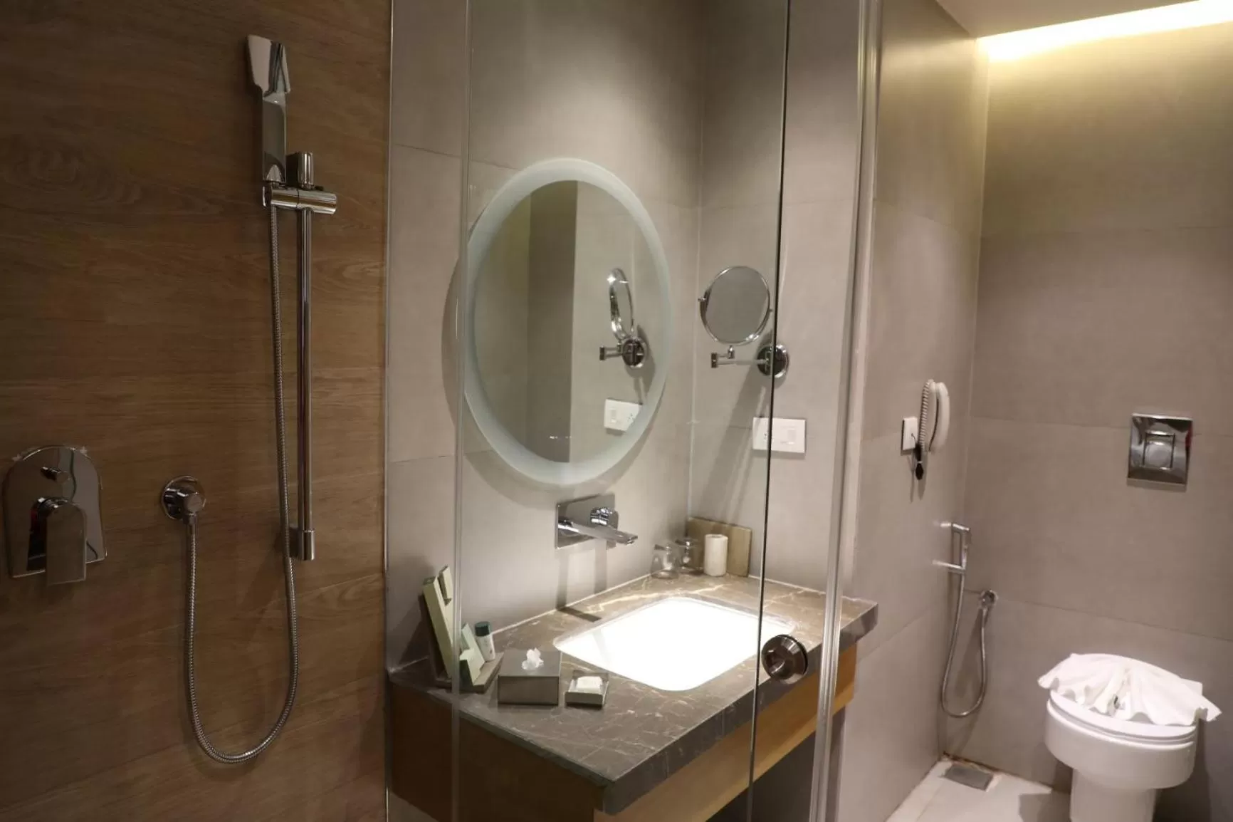 The Fern Residency, Morbi