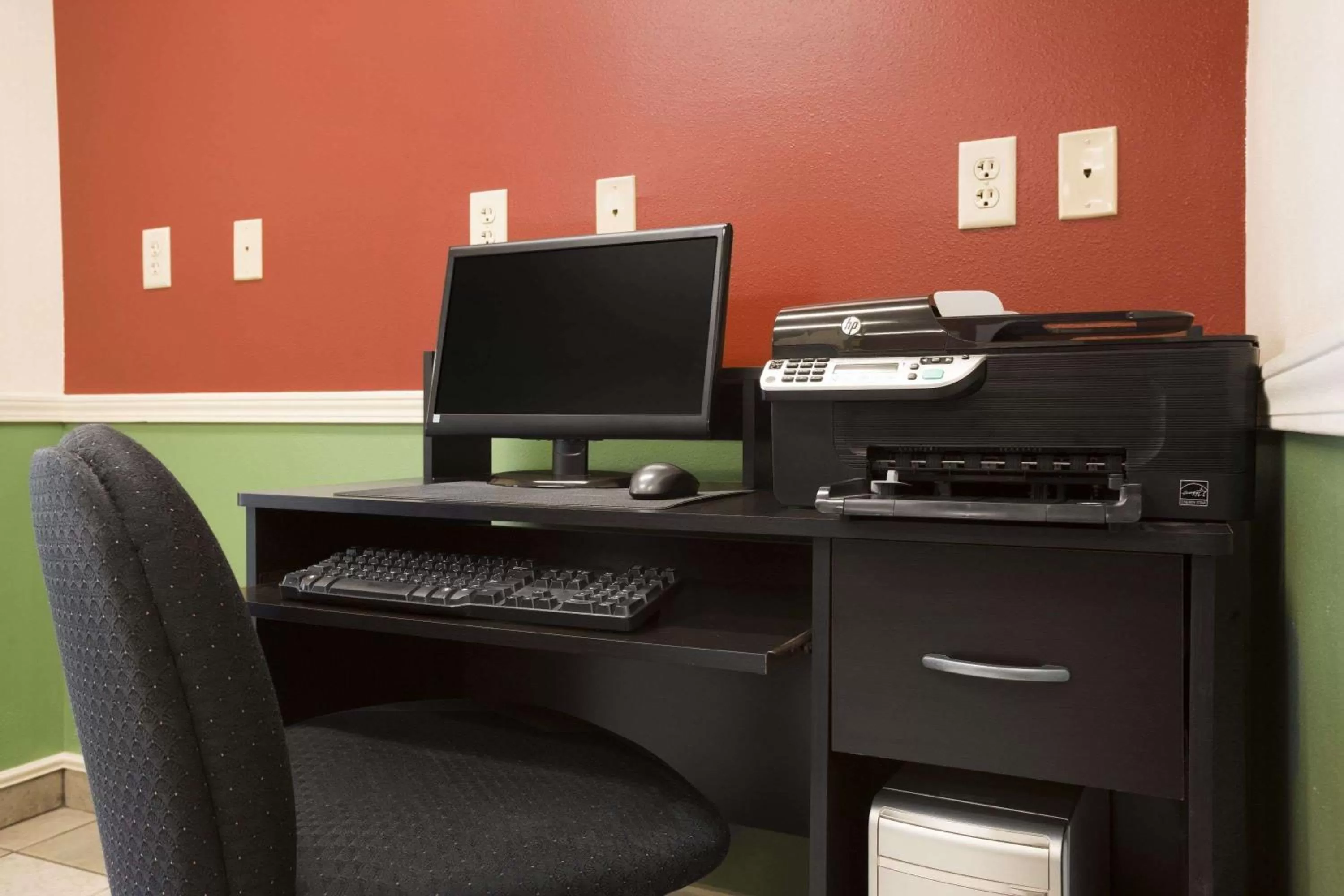 On site in Super 8 by Wyndham Salmon