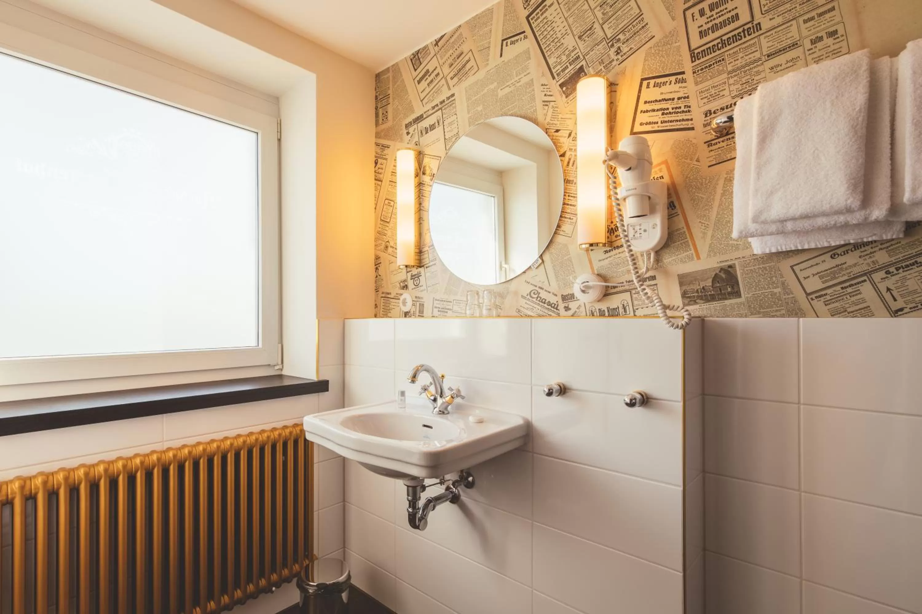 Bathroom in Nordhäuser Fürstenhof & TinySky-Resort