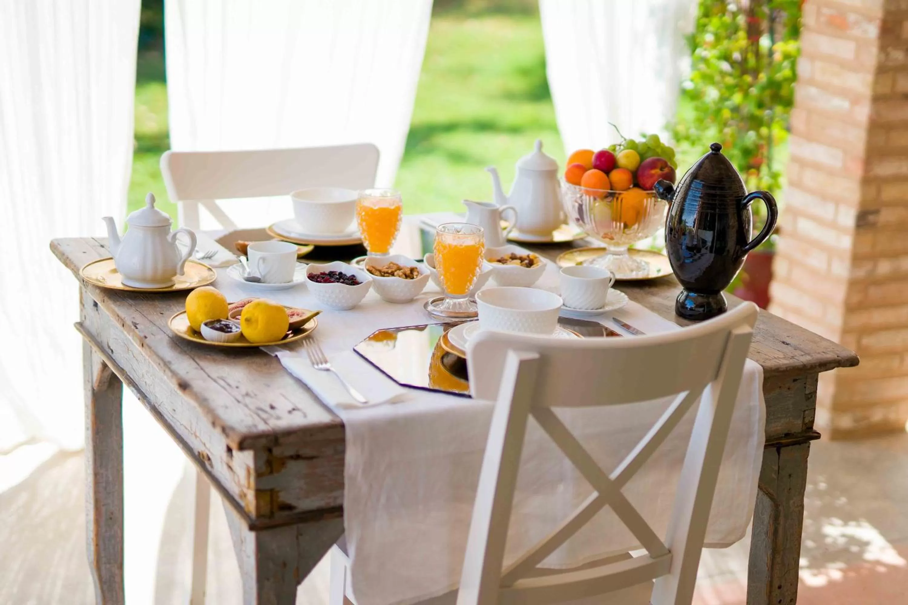 Day in CasaVostra - Ambience Suites