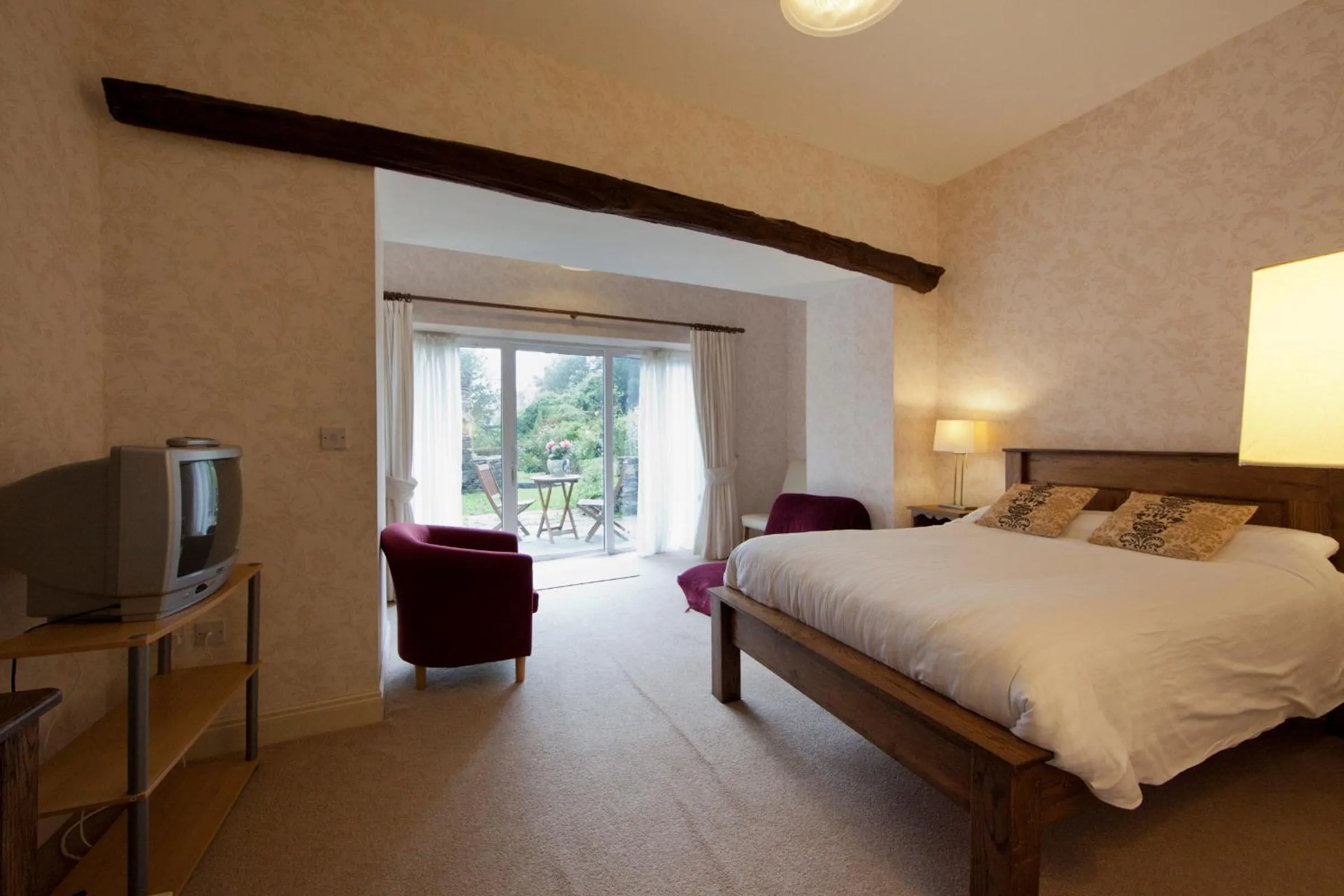 Bed in Woodhill House