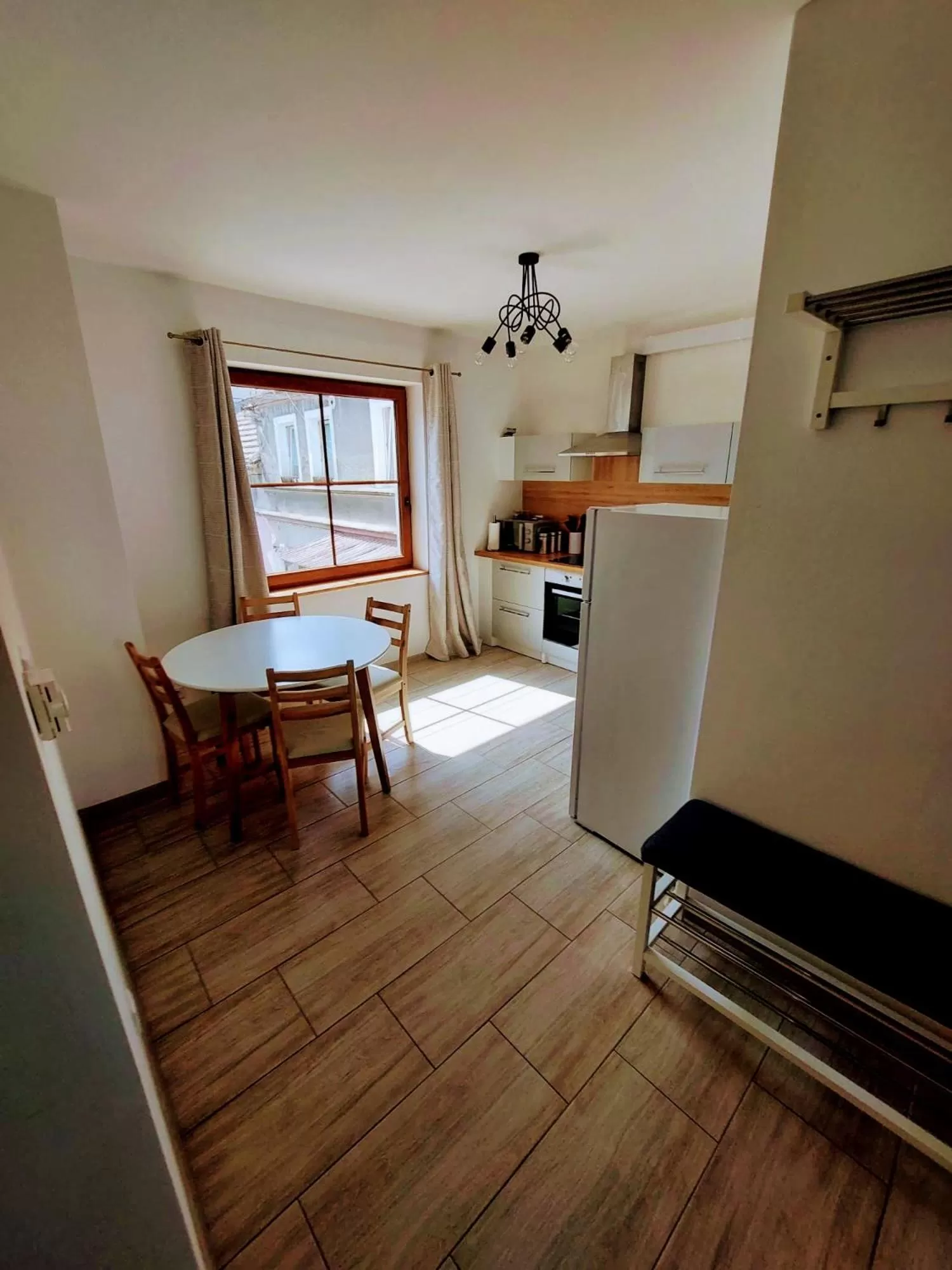 Kitchen or kitchenette in Drzewna Apartamenty - Kupiecka 5