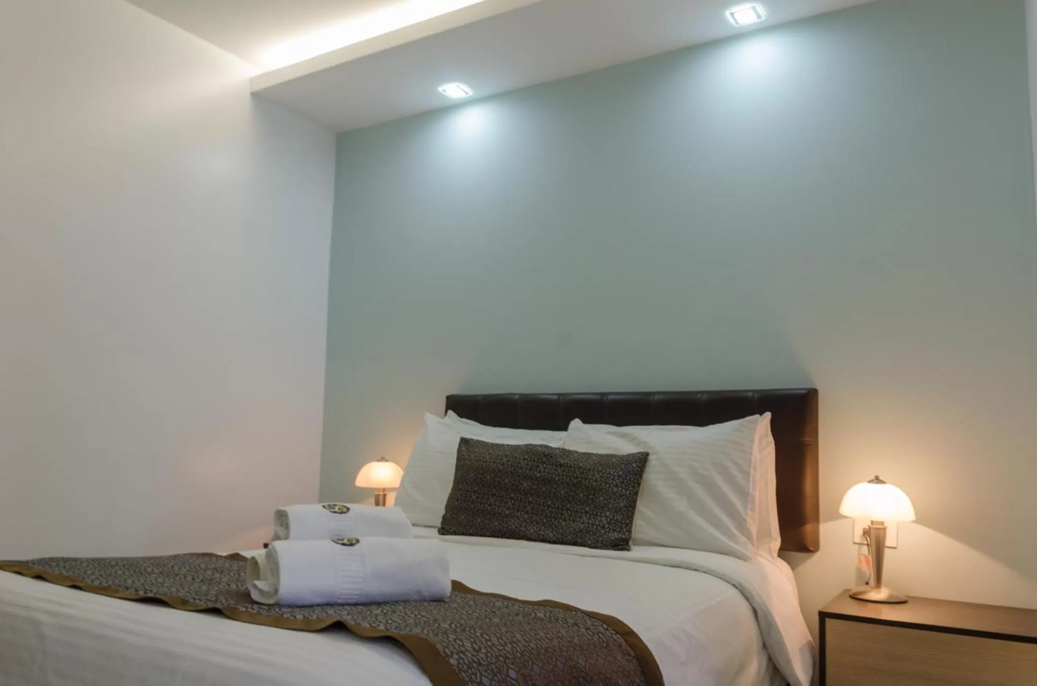 Decorative detail, Bed in Hotel Shalom