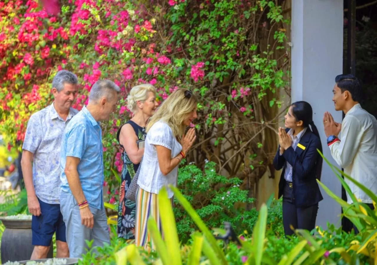 Facade/entrance in Ladear Privilege Rooms