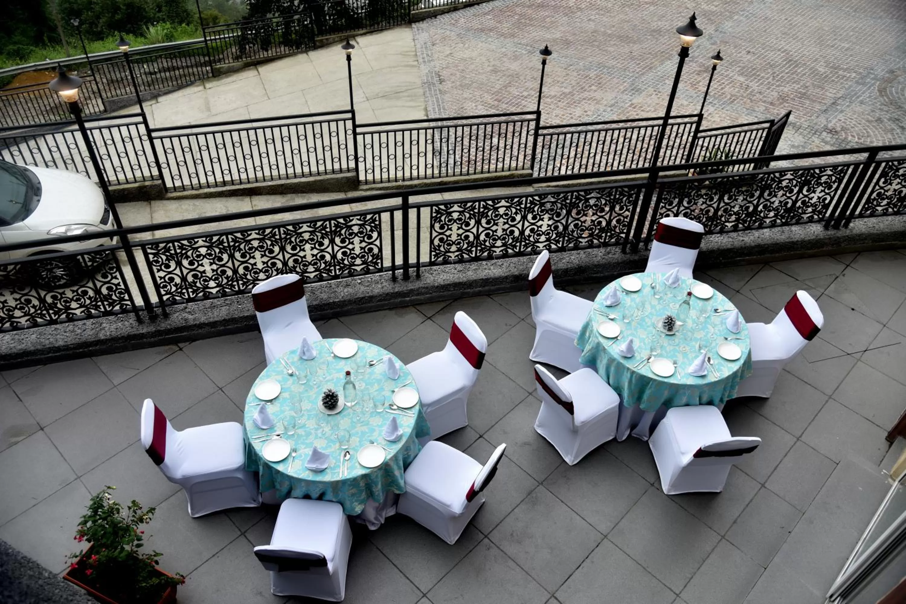 Restaurant/places to eat in The Orchid Shimla