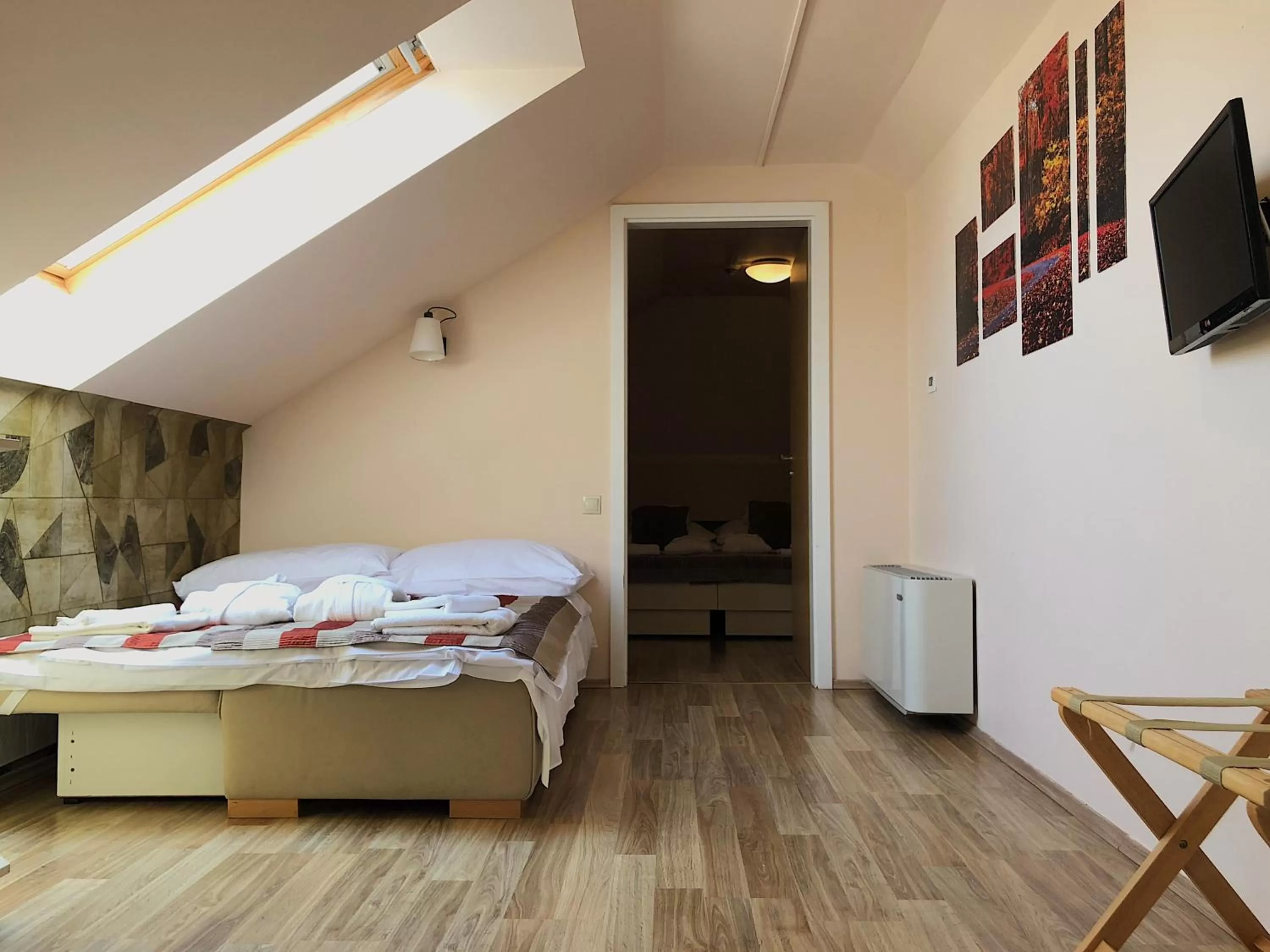 Photo of the whole room, Bed in Harmónia Hotel Sárvár