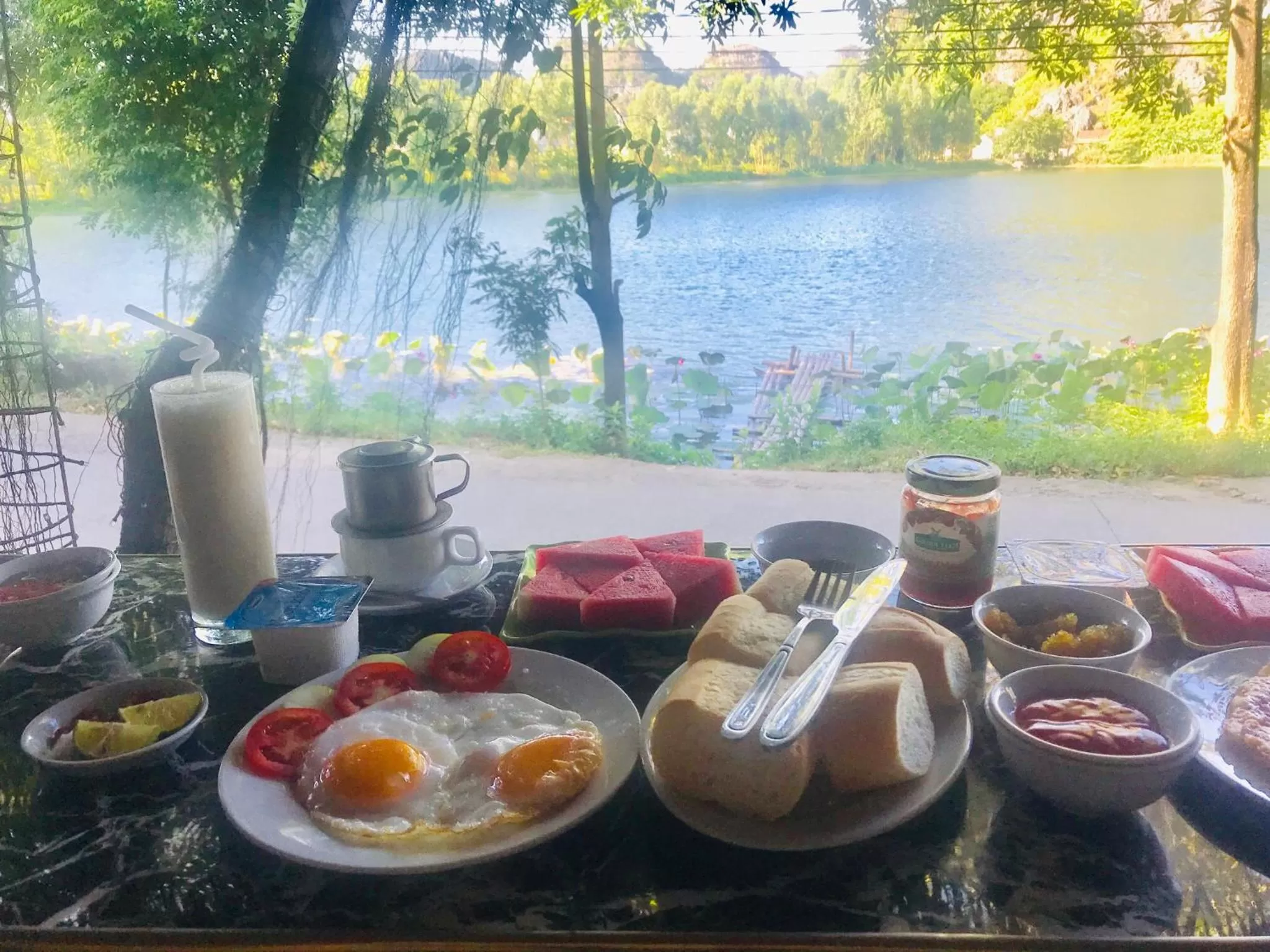 Food and drinks, Breakfast in Trang An Lotus Lake Homestay