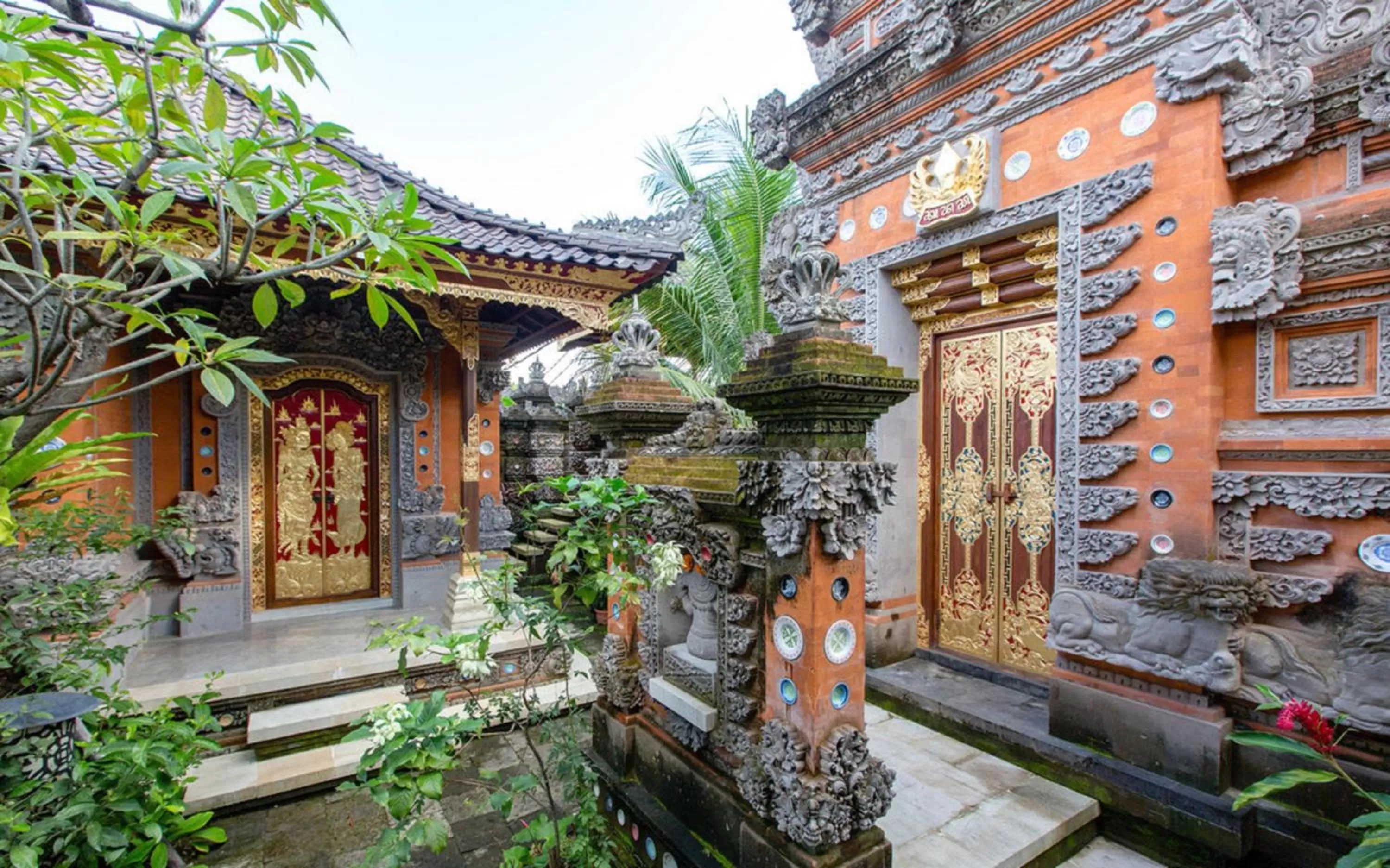 Garden view in Dwaraka The Royal Villas