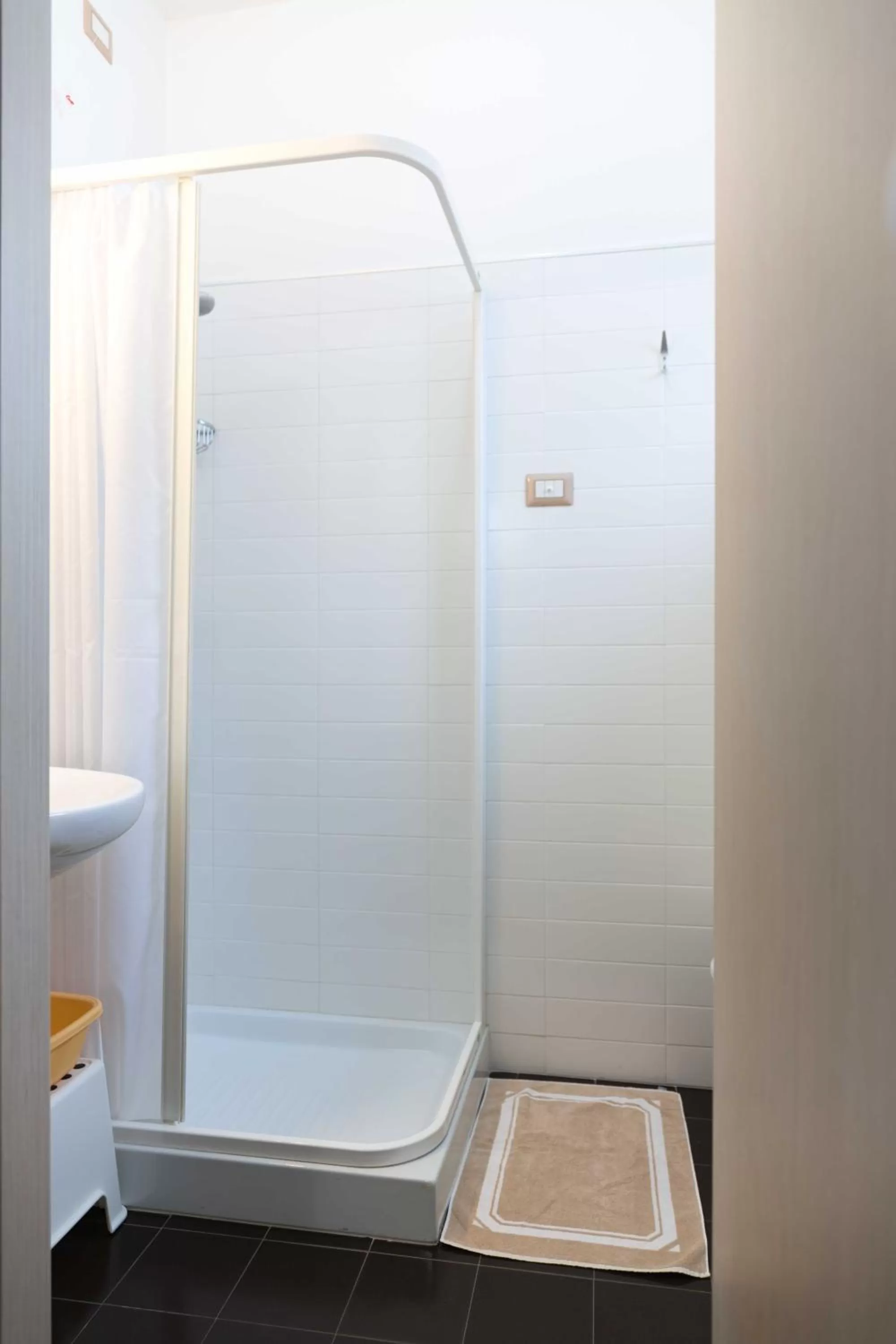 Shower in Hotel Miramare