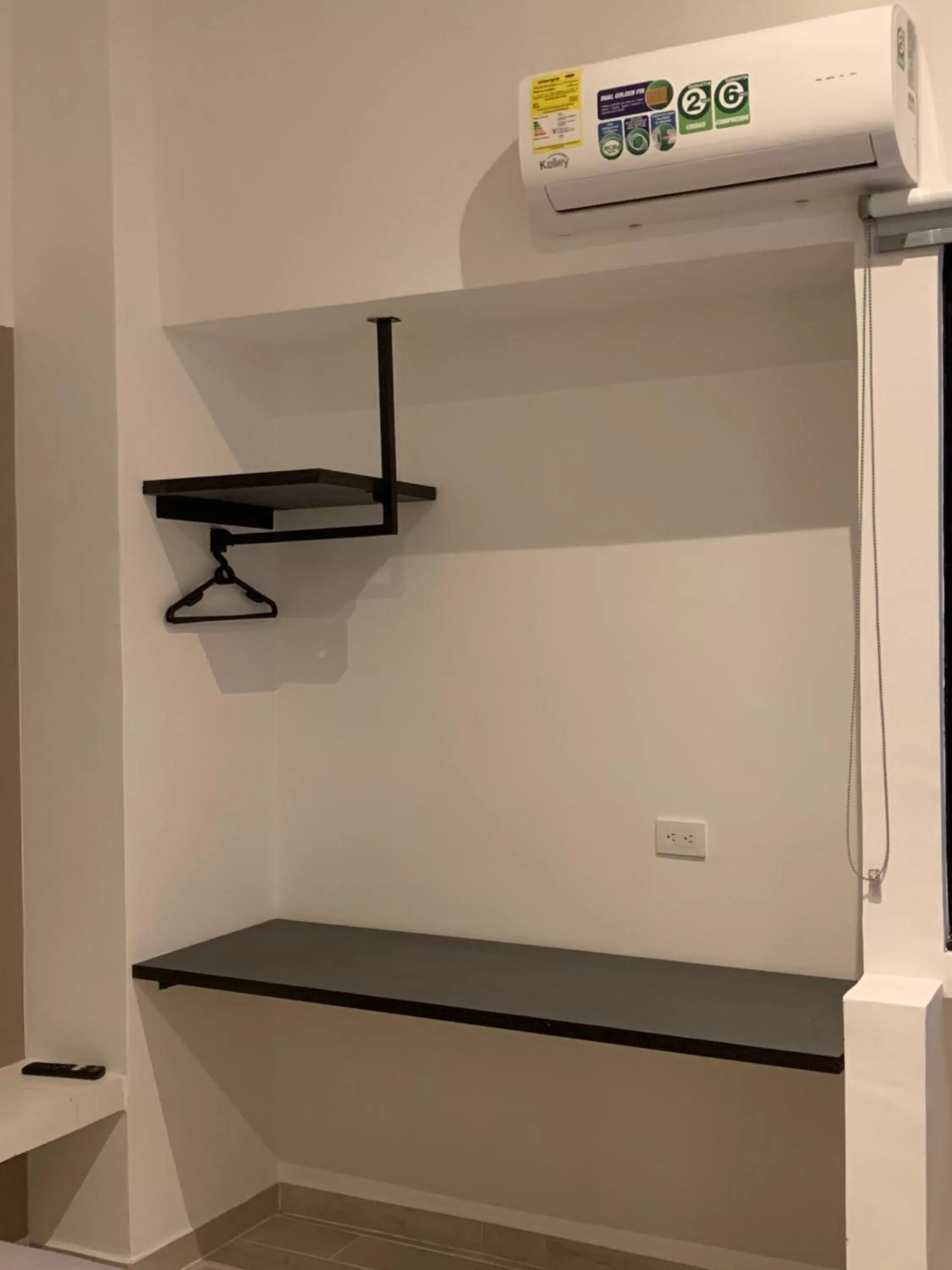 Photo of the whole room, Bathroom in Hotel 14-04