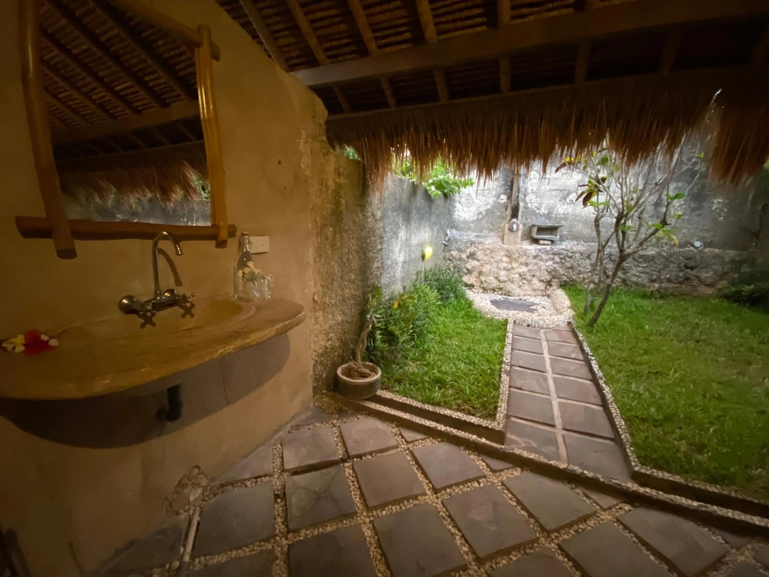 Bathroom in Flower Bud Bungalow Balangan