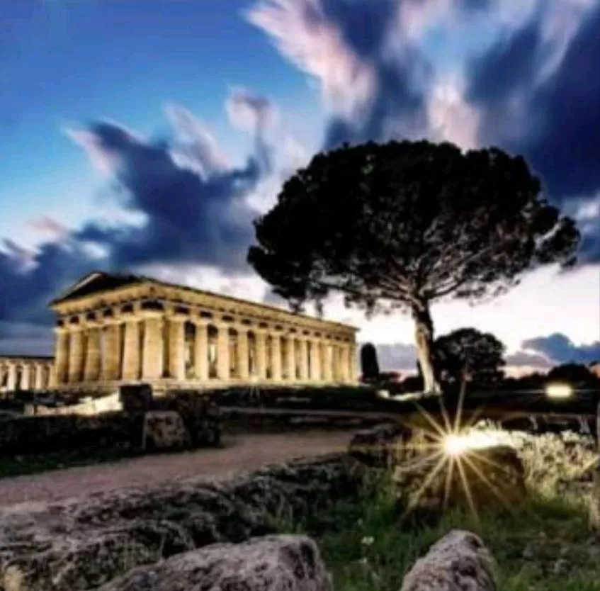 Nearby landmark, Property Building in B&B Cleofà Paestum