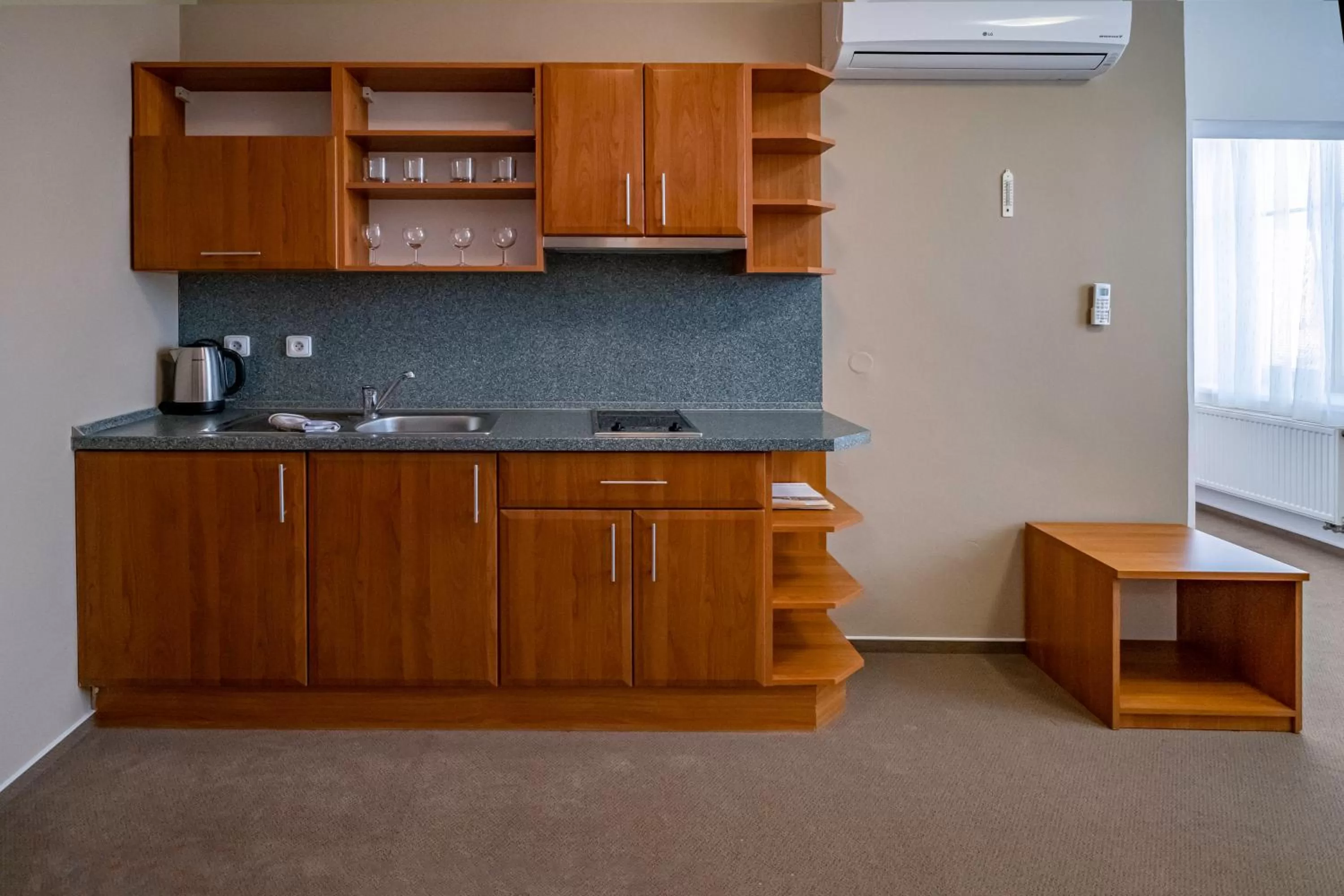 Kitchen/Kitchenette in Relax Hotel Stork