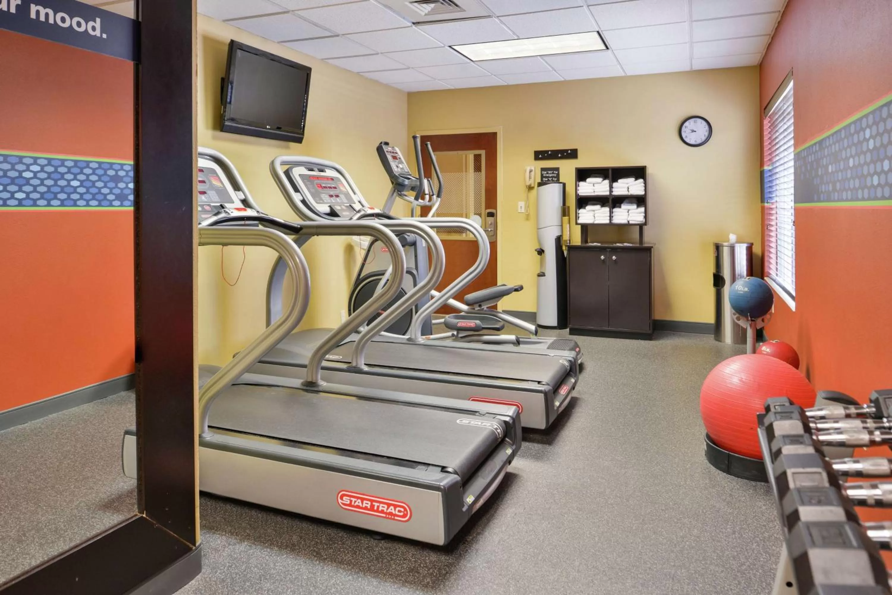 Fitness centre/facilities in Hampton Inn Greensboro East / McLeansville