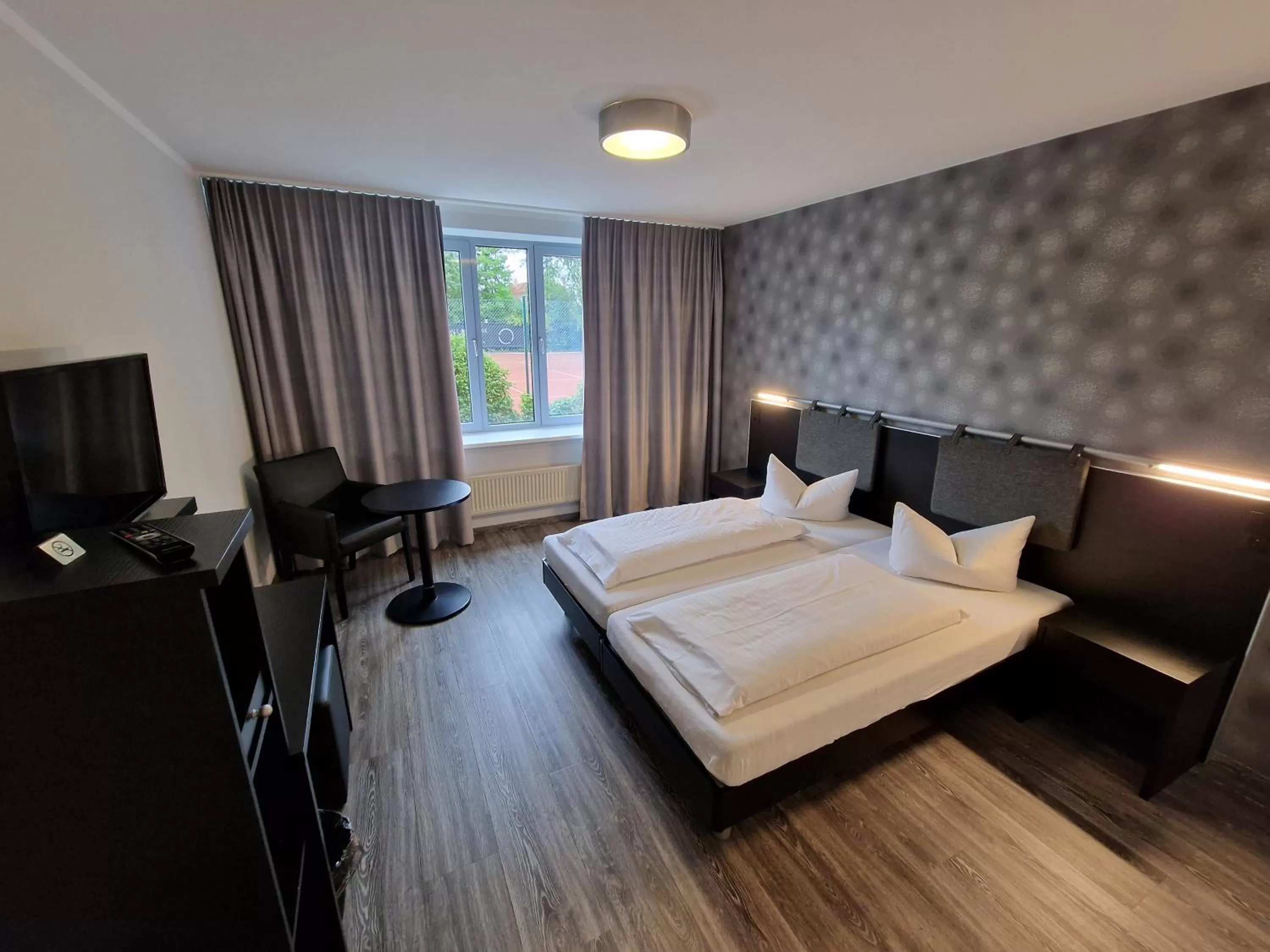 Photo of the whole room in Nordic Avantage Hotel