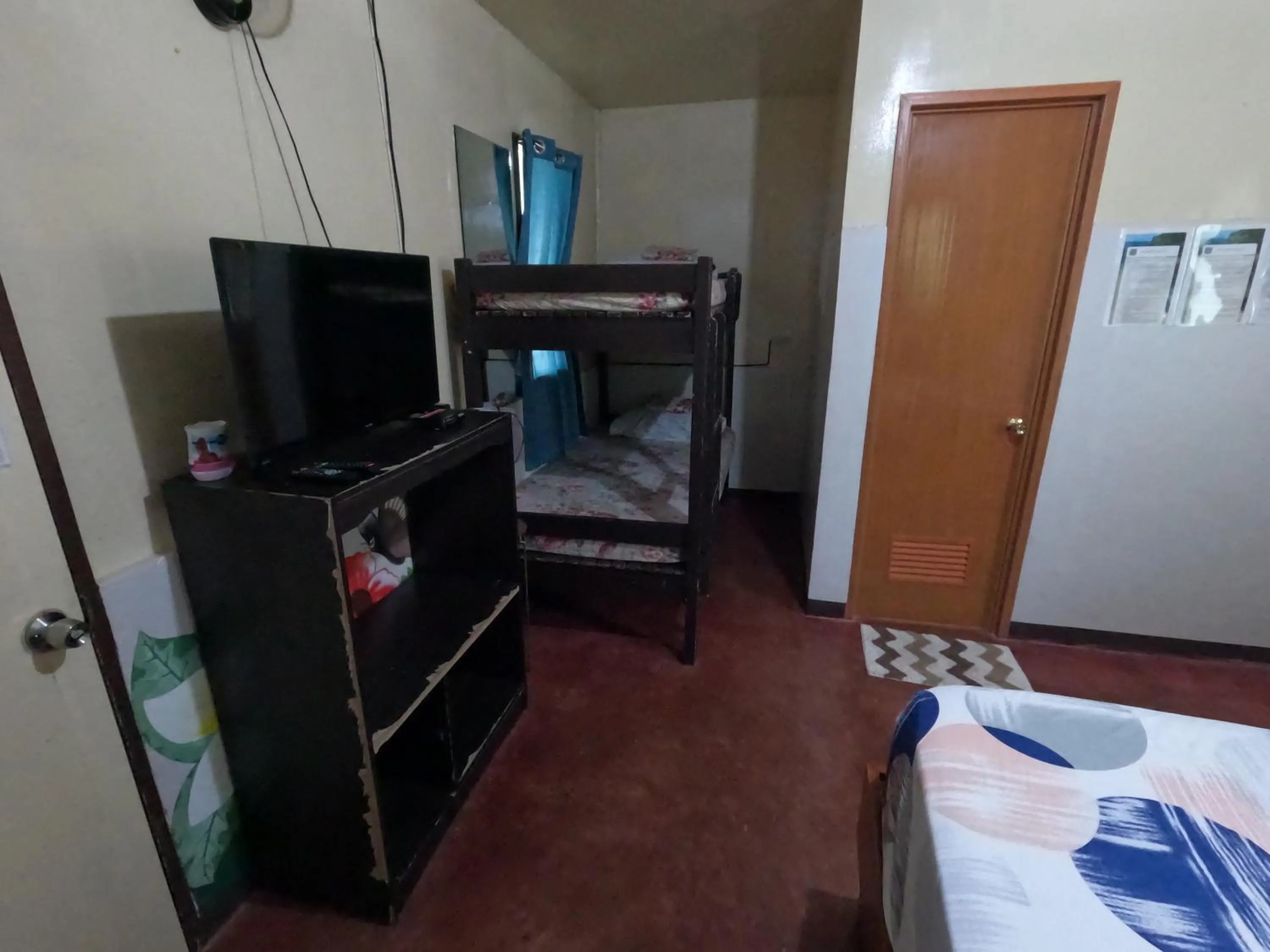 Photo of the whole room, Bed in Gratum Beach Resort