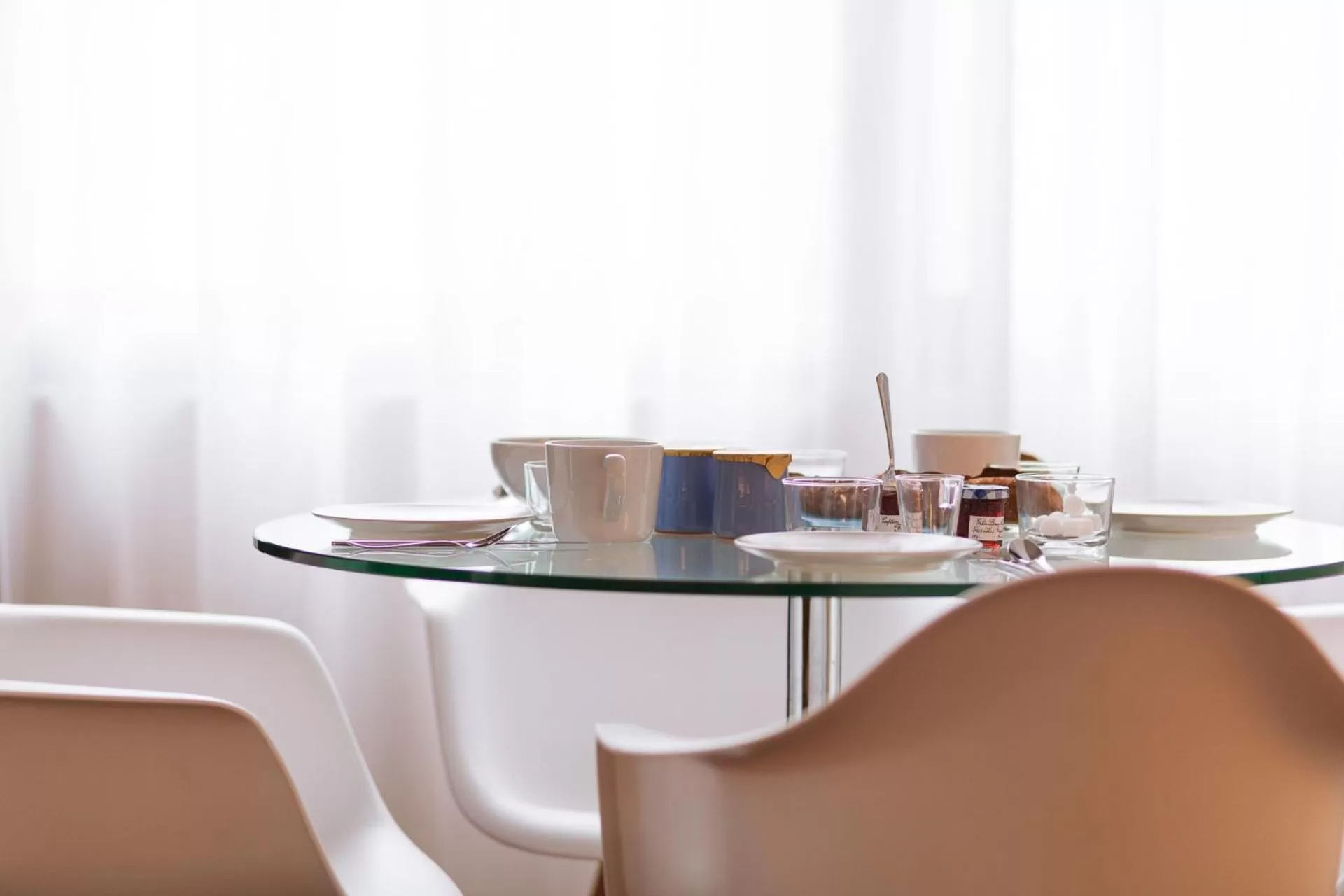 Coffee/tea facilities in LOFT luxe hyper centre: terrasse/piscine/ salle de sport