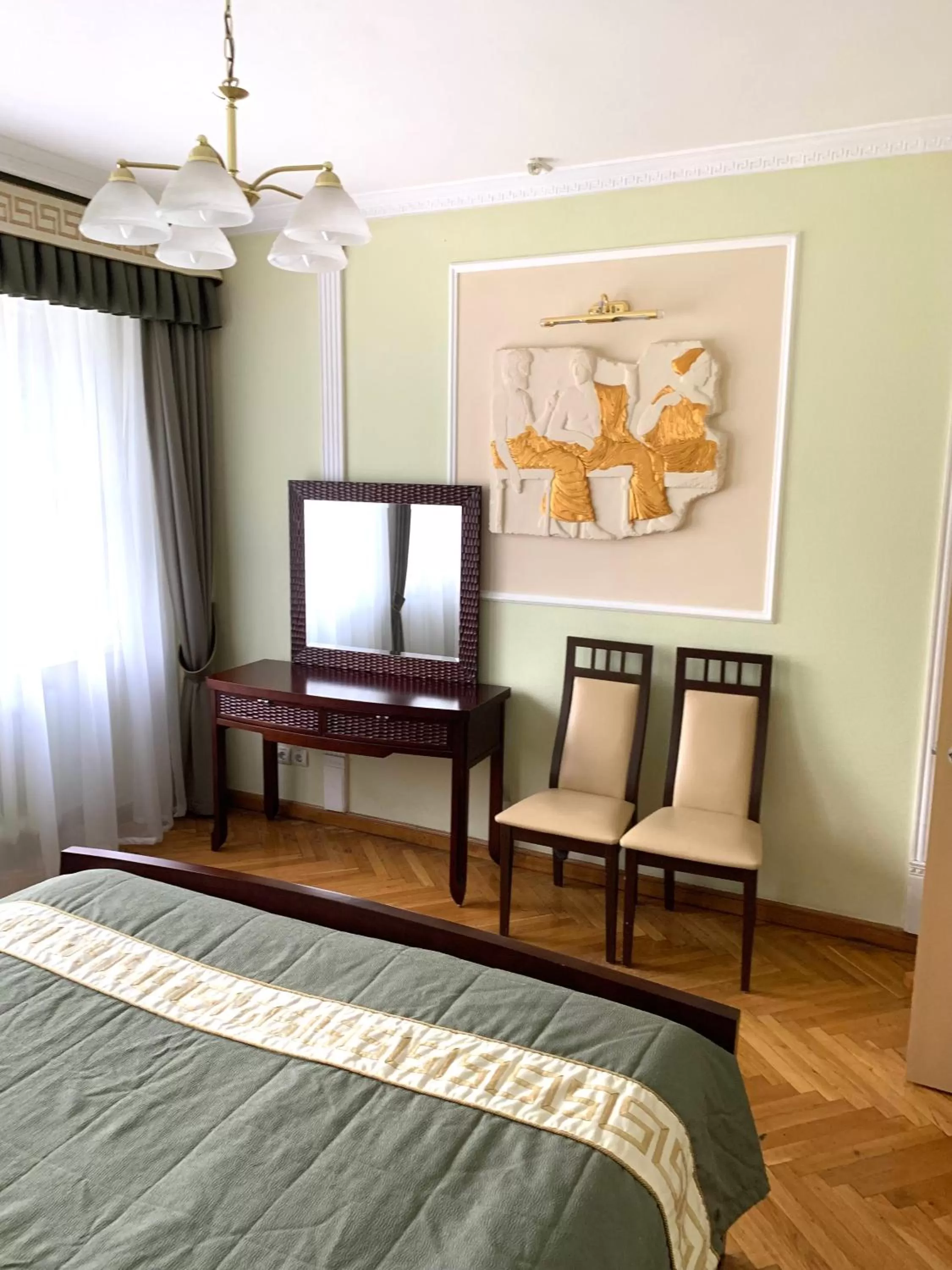 Bed in Hotel Prydesnyansky