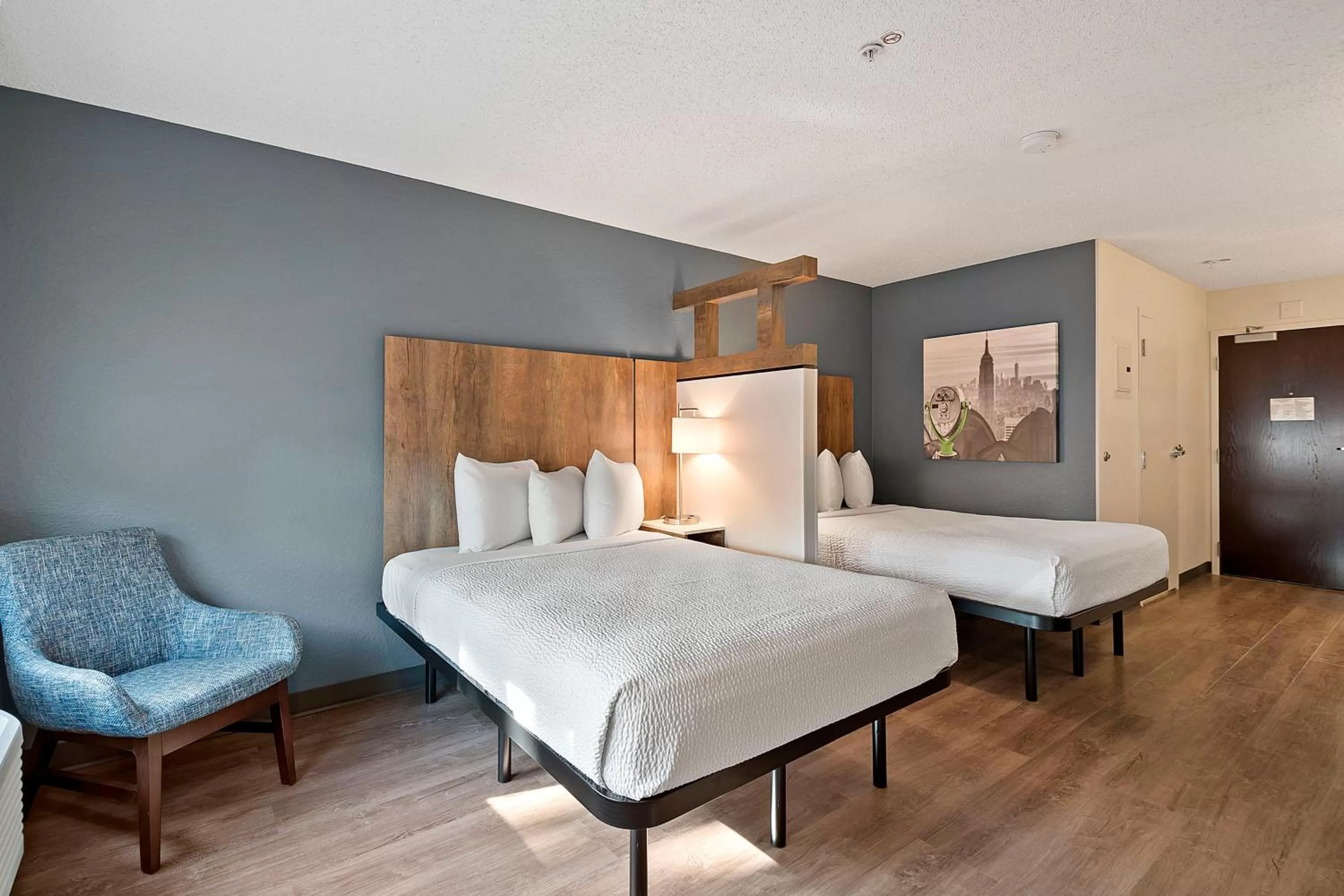 Bed in Extended Stay America Suites - Fort Lauderdale - Plantation