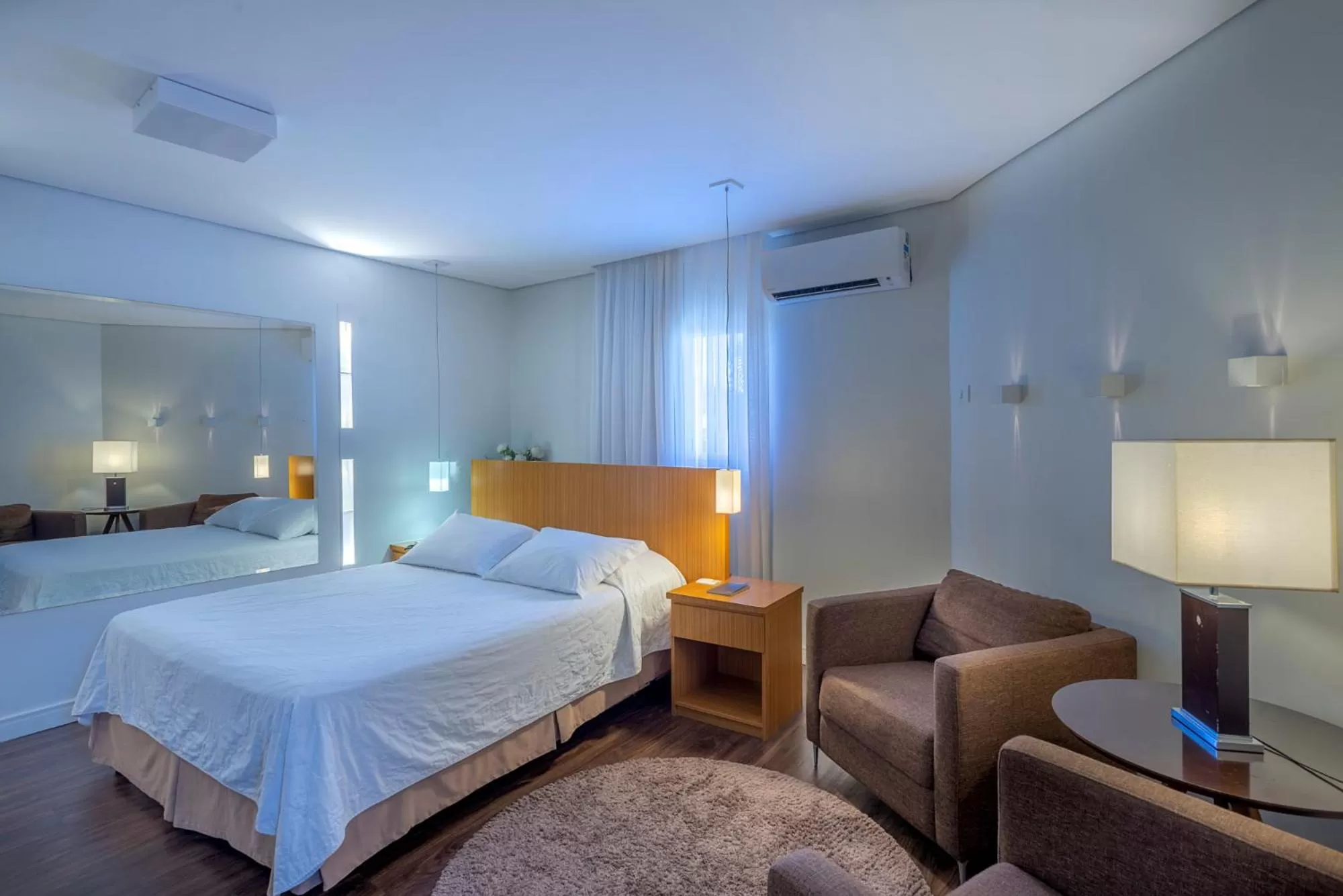 Bed in Hotel Glória