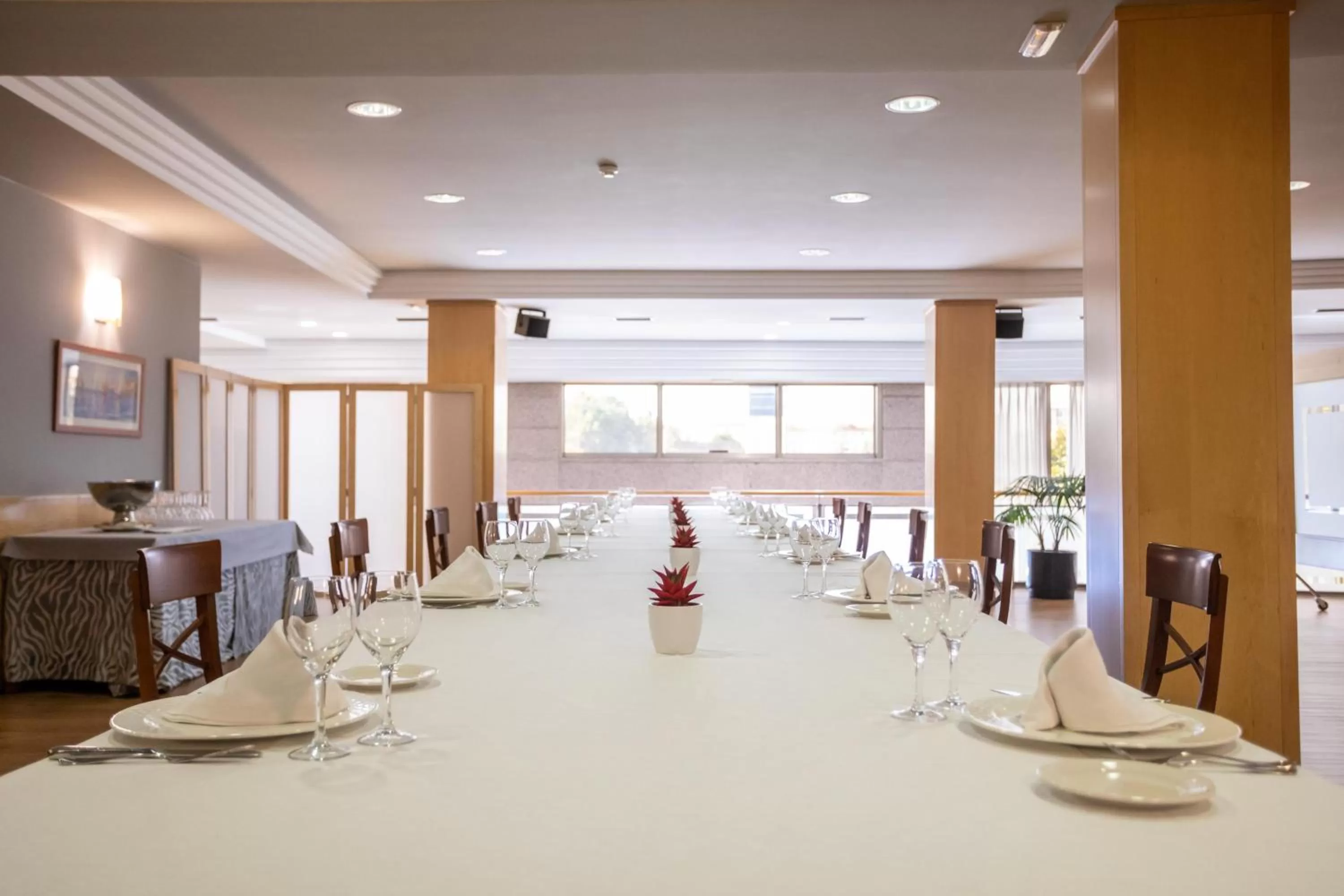 Restaurant/places to eat in Gran Hotel de Ferrol