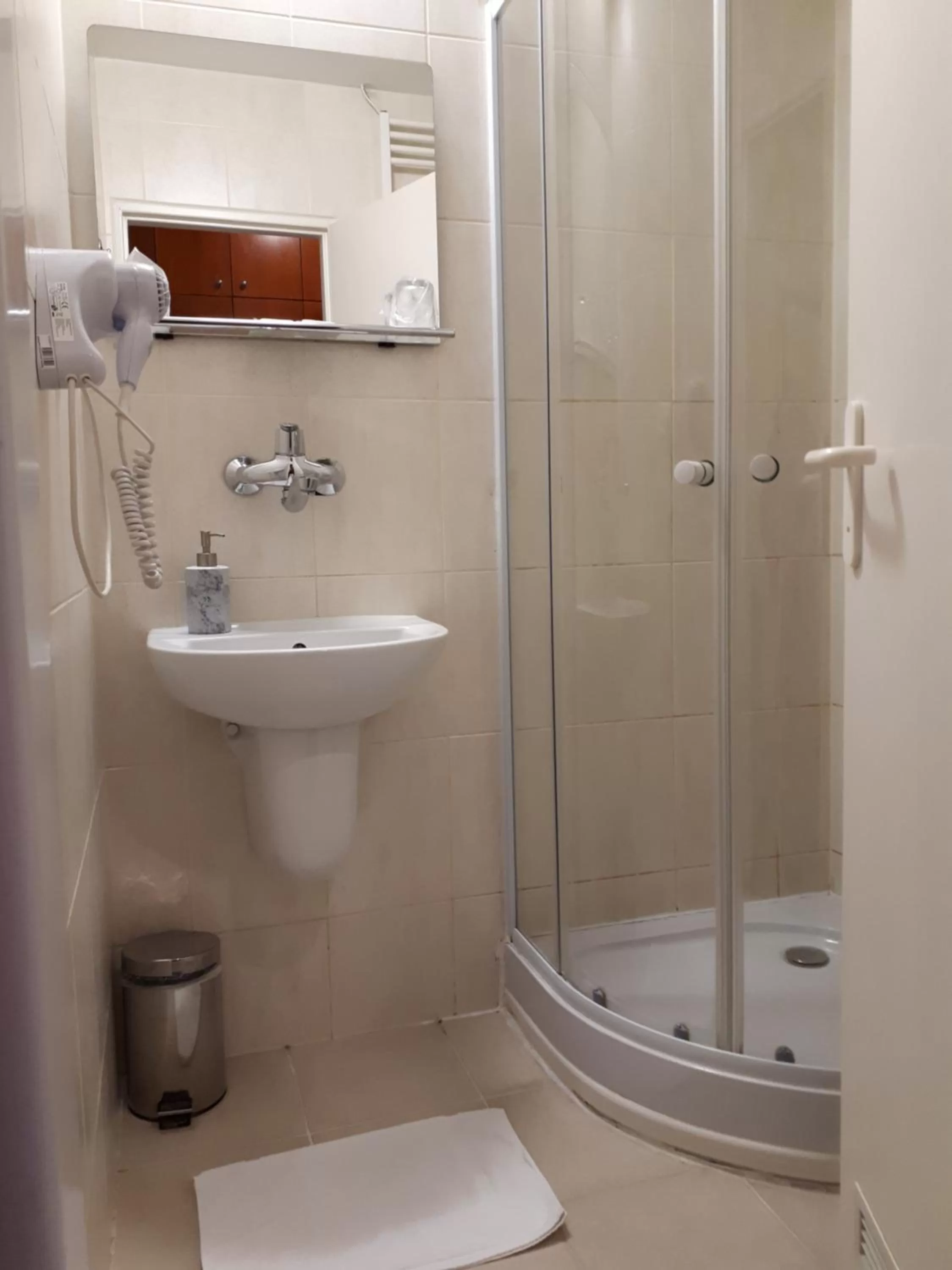 Shower, Bathroom in Wellness Hotel Staré Město