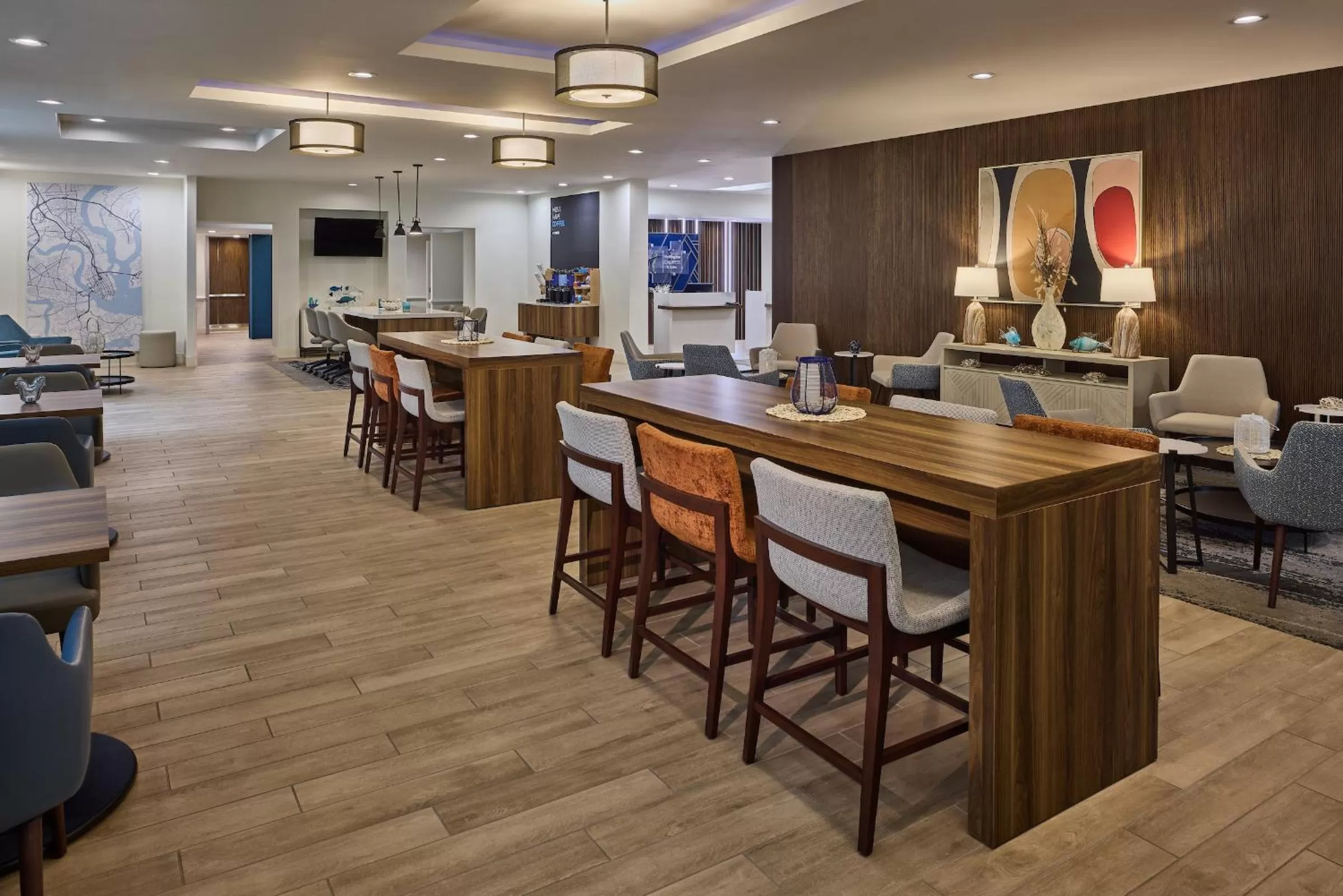 Holiday Inn Express & Suites Charleston DWTN -Westedge by IHG
