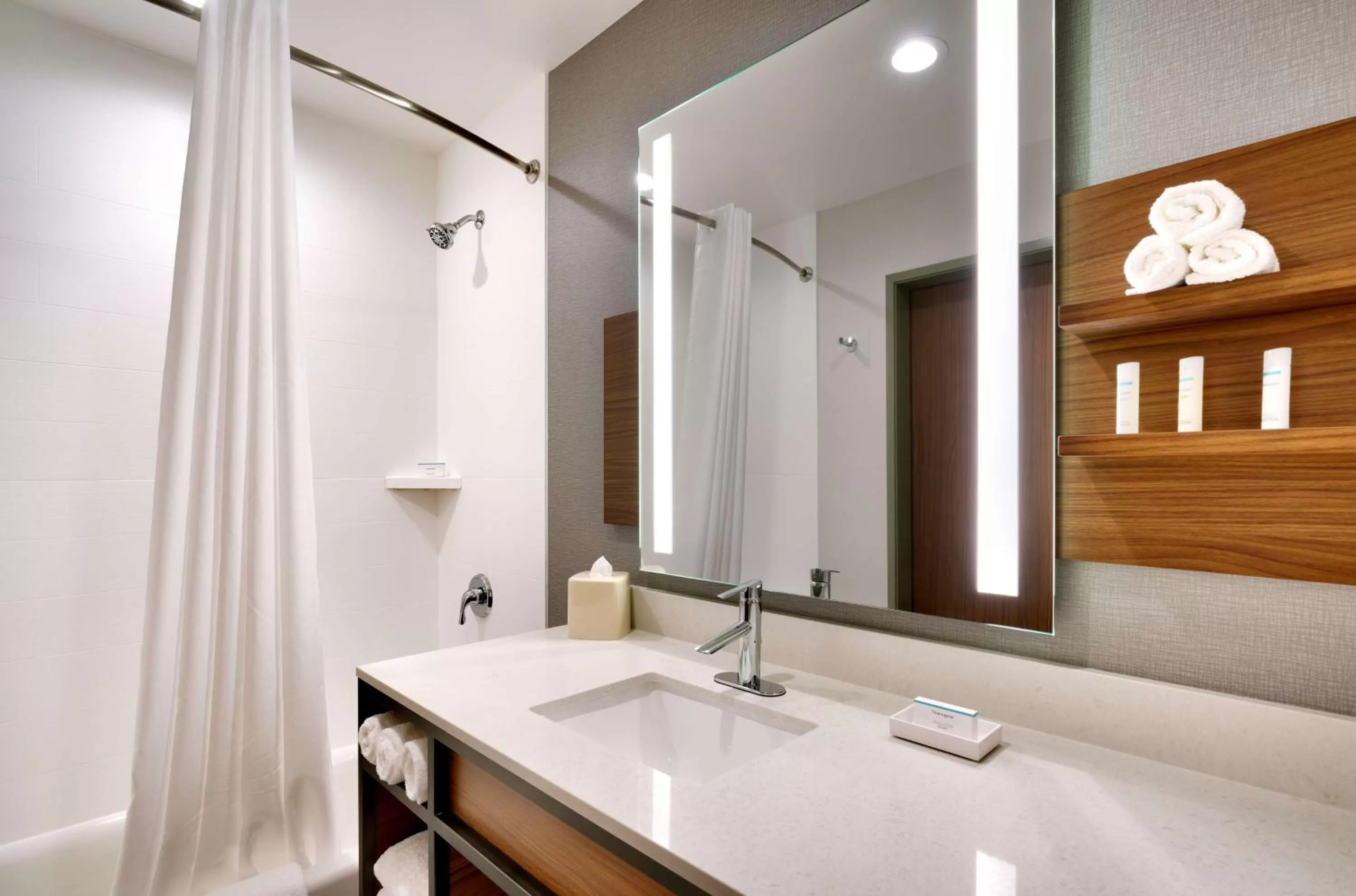 Bathroom in Hilton Garden Inn Prescott Downtown, Az