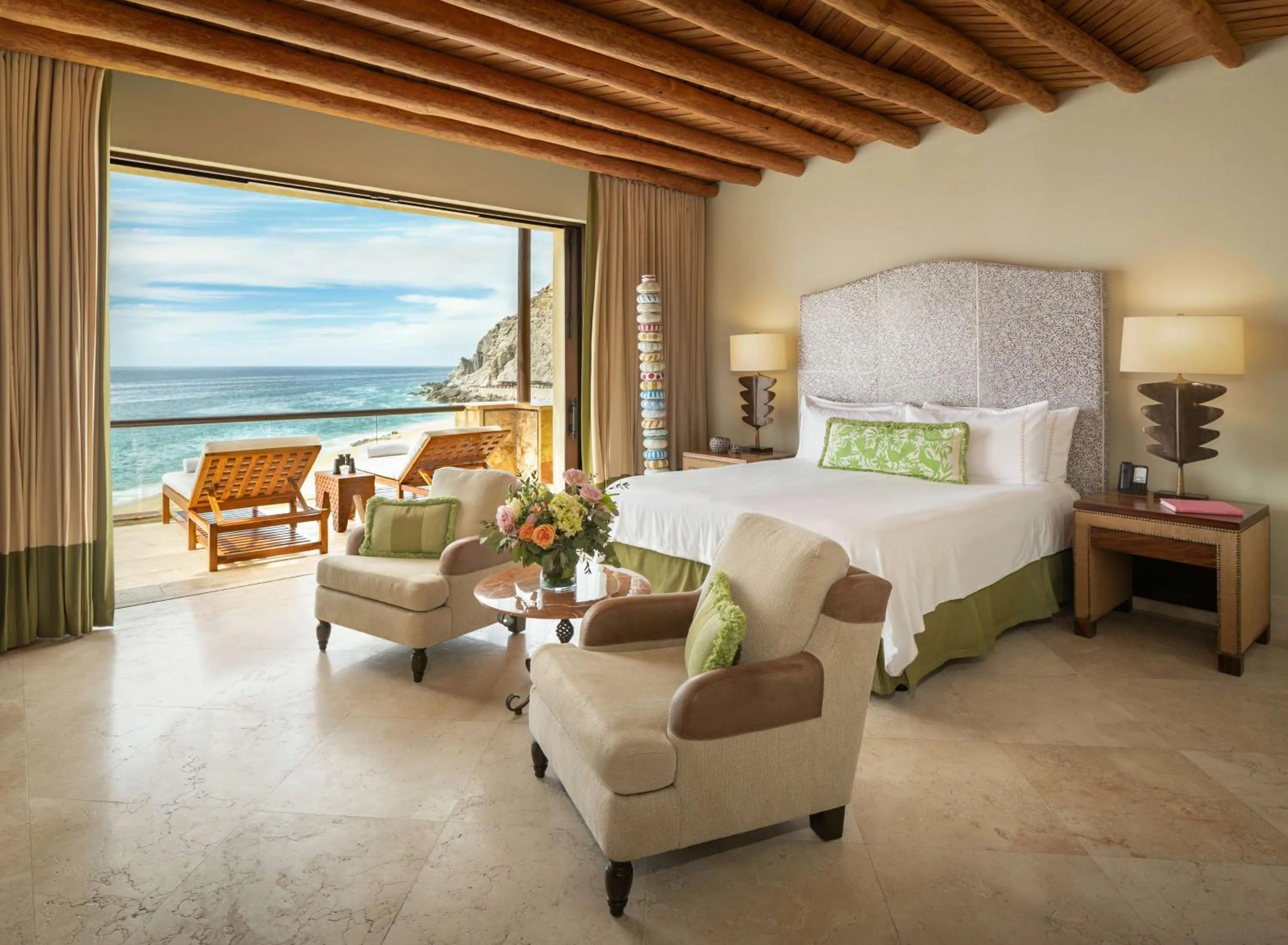 Living room, Bed in Waldorf Astoria Los Cabos Pedregal