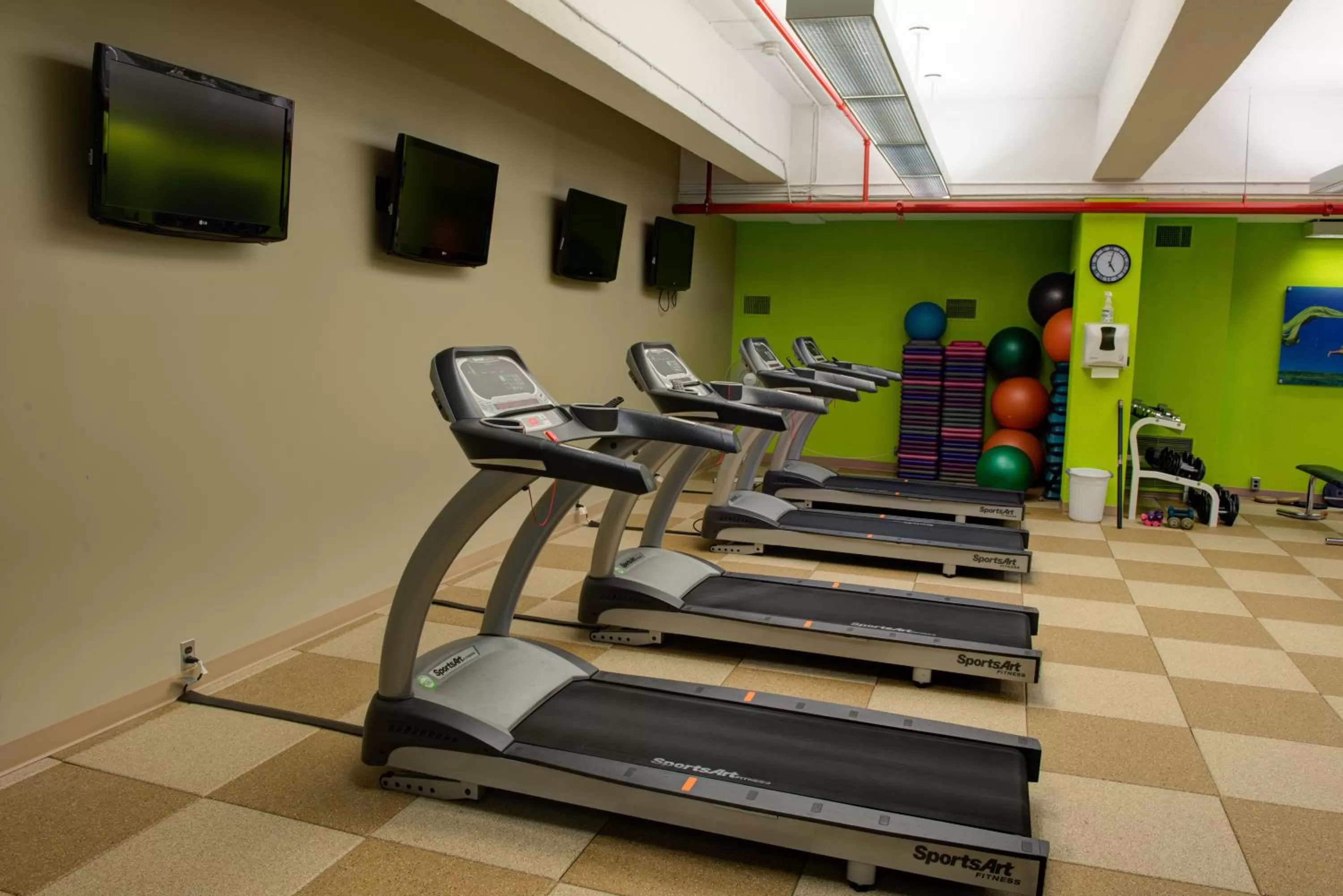 Fitness centre/facilities in Crowne Plaza Kitchener-Waterloo by IHG