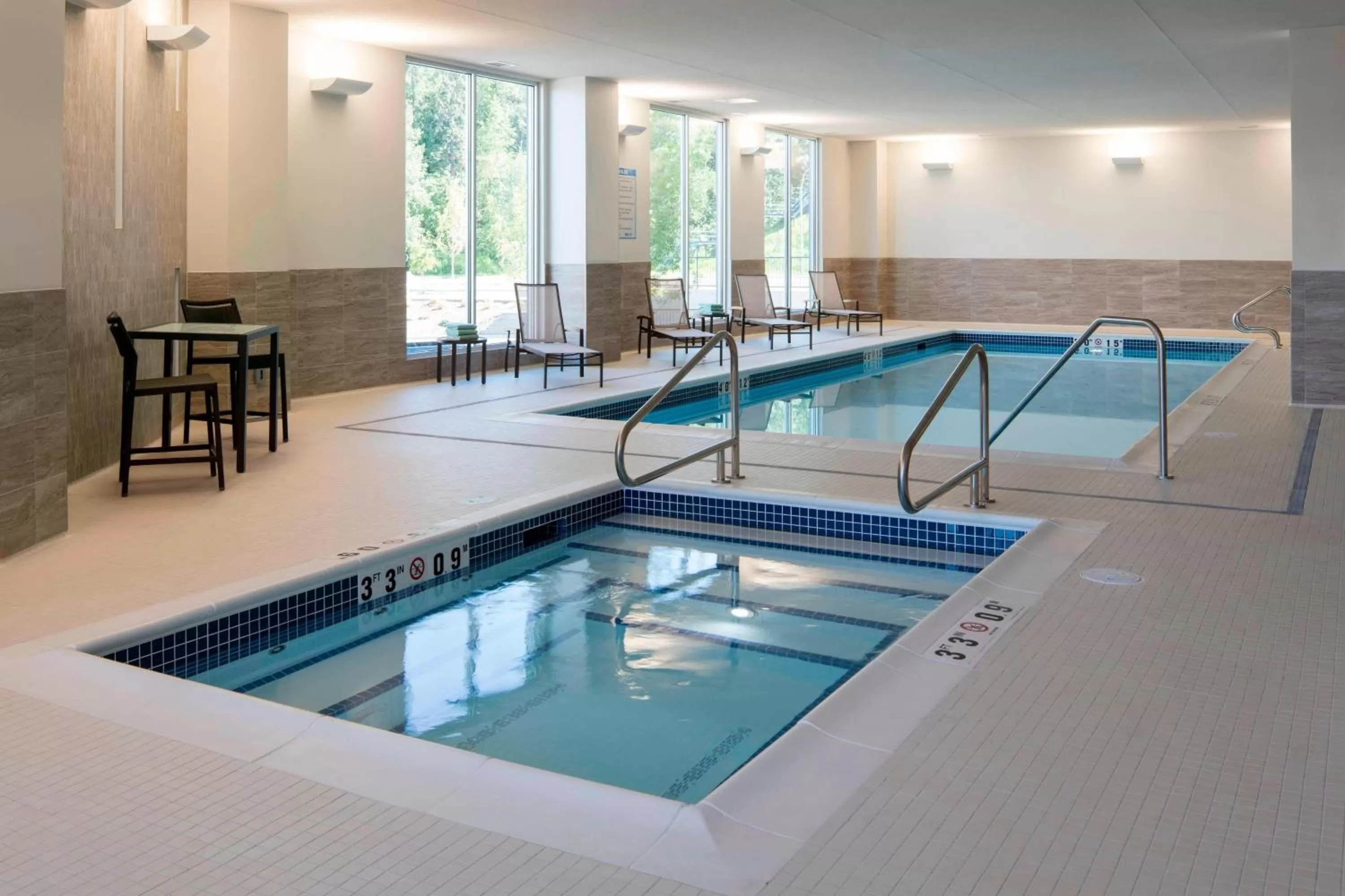Swimming pool in Courtyard by Marriott Prince George