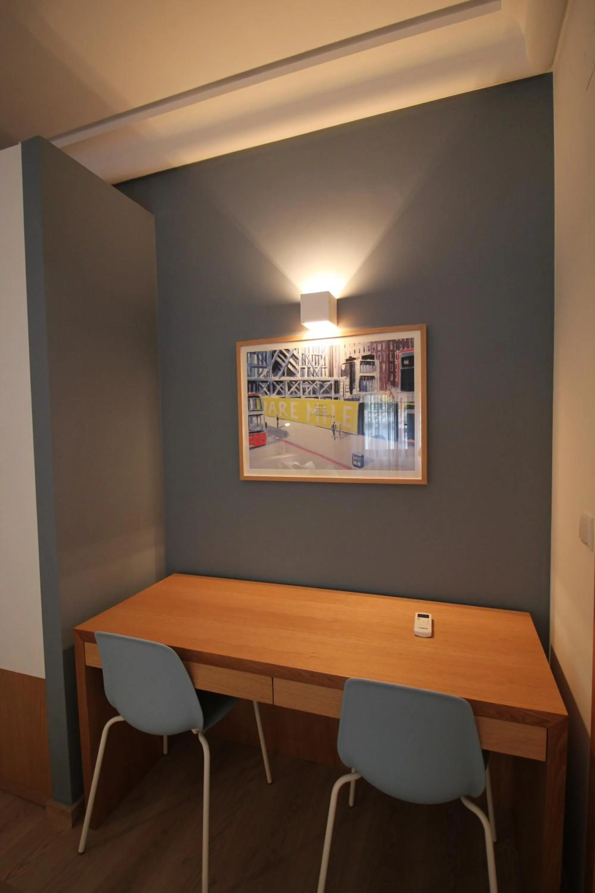 Decorative detail in Imperador Hotel