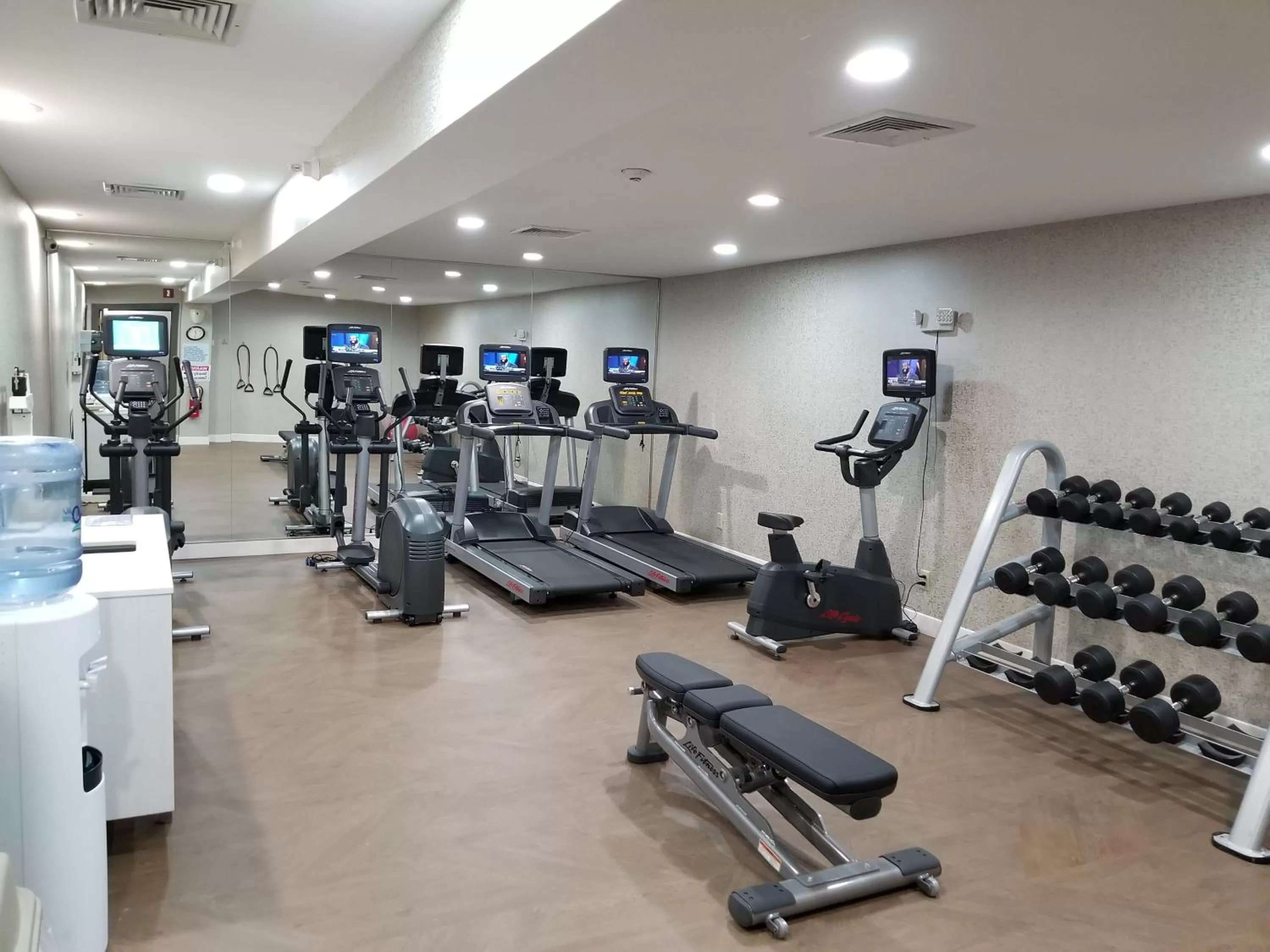 Fitness centre/facilities in Holiday Inn Express Birch Run-Frankenmuth Area by IHG