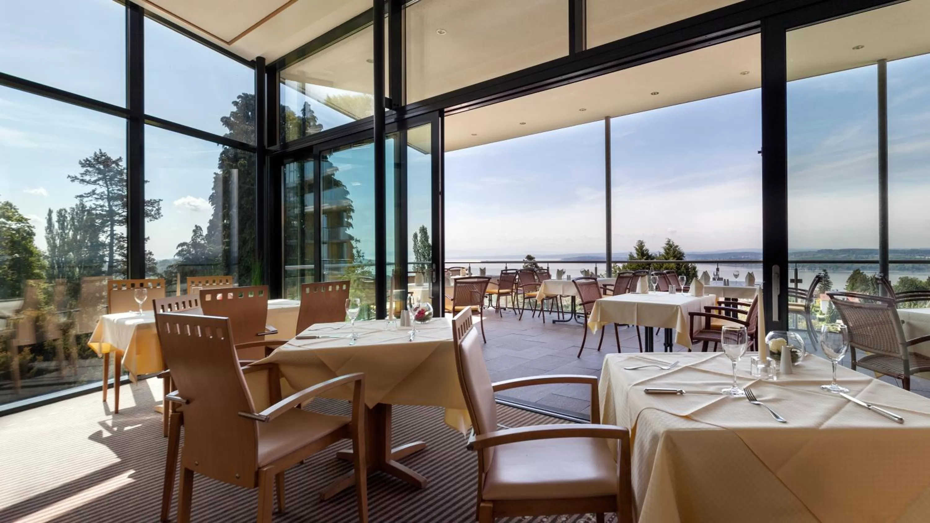 Restaurant/places to eat in Parkhotel St.Leonhard